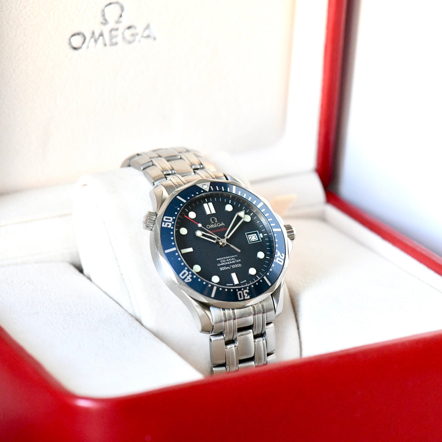 Omega Seamaster Professional 300m Co-Axial 41mm Full Size 2220.80 Casino Royale