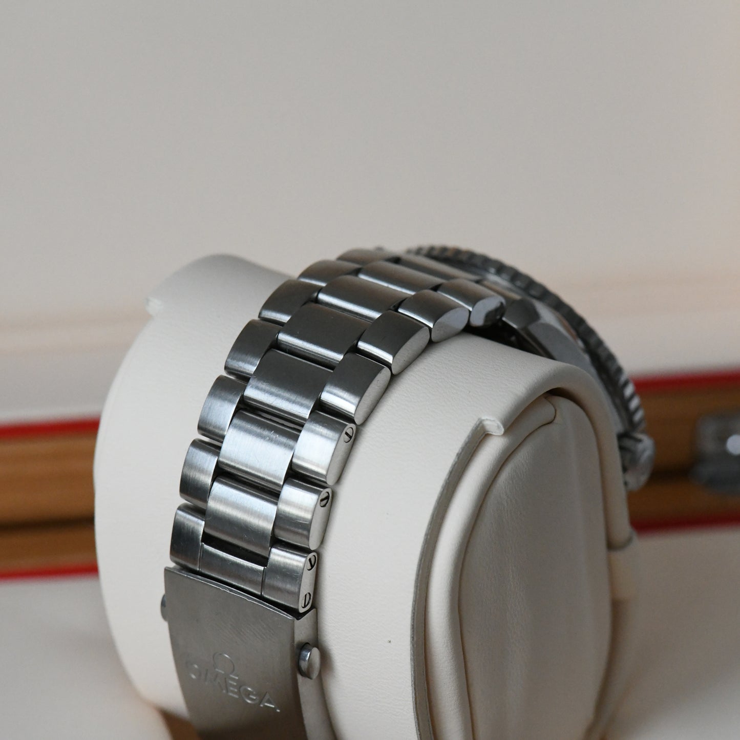 Omega Seamaster Planet Ocean 600m 45.5mm Co-Axial 8500 2017 Watch Boxed & Papers