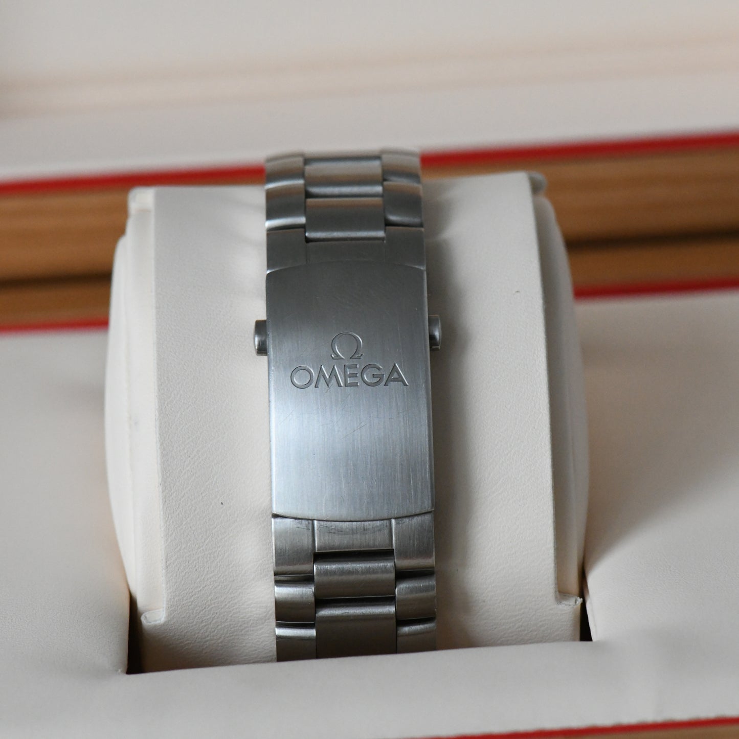 Omega Seamaster Planet Ocean 600m 45.5mm Co-Axial 8500 2017 Watch Boxed & Papers