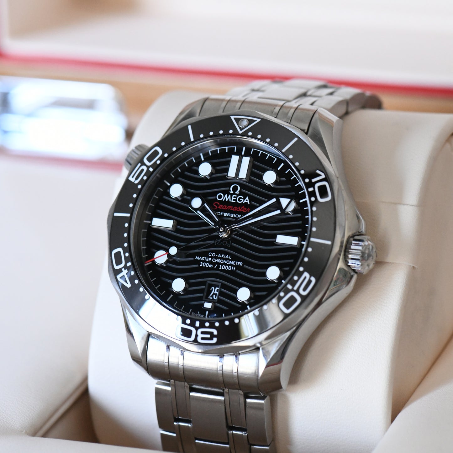 Omega Seamaster 300m Diver Master Chronometer Black Dial Watch Box & Papers