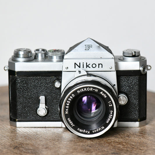 Nikon F Plain Prism 35mm Film Camera Early Nippon Kogaku + 50mm F2 Nikkor Lens