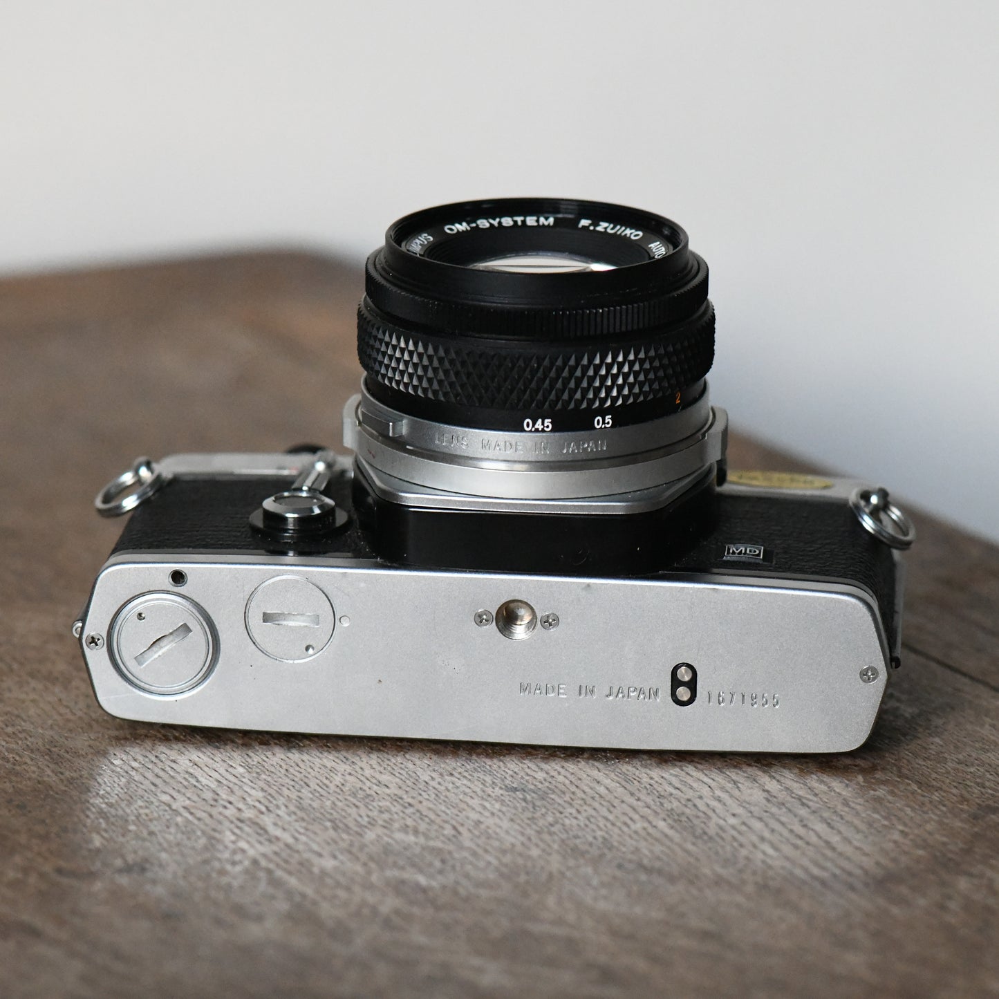 Olympus OM-1N Silver 35mm Film SLR Camera + 50mm F1.8 Zuiko Lens New Light Seals