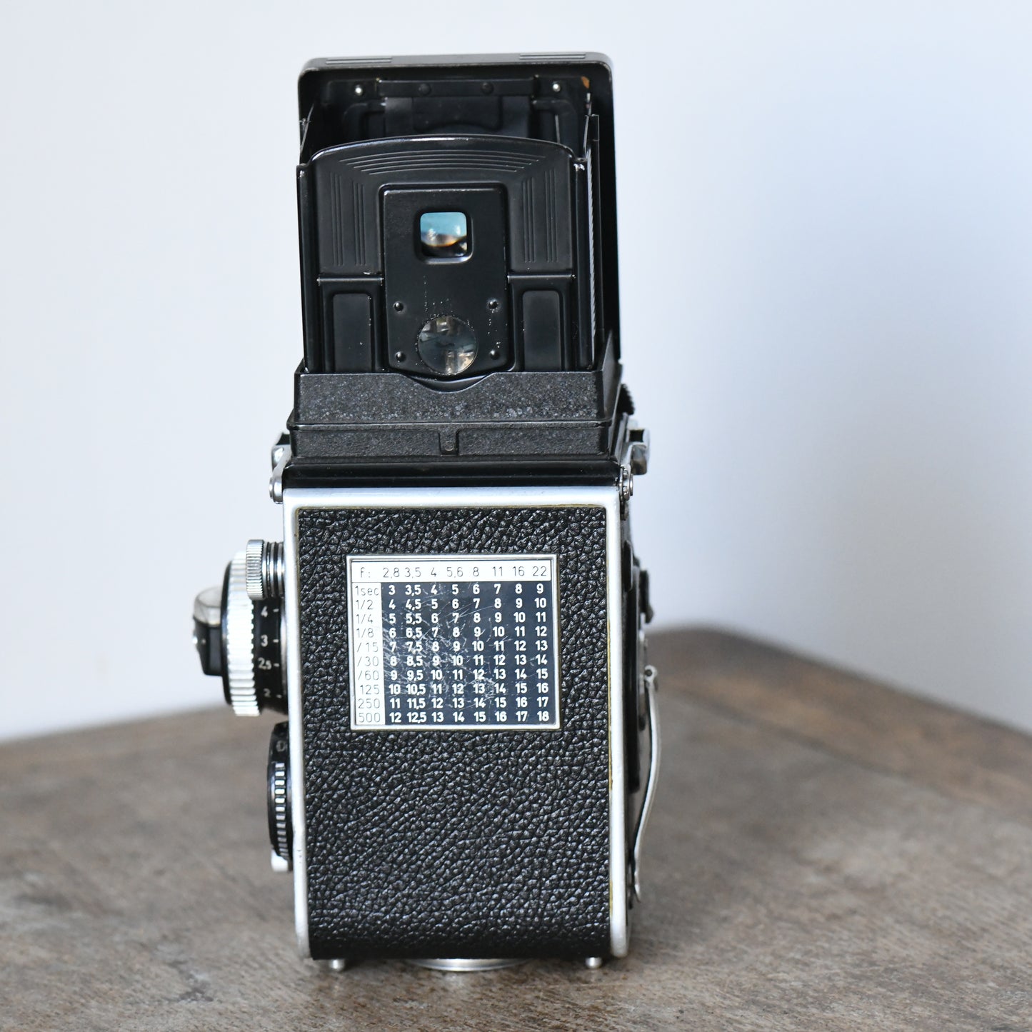 Rolleiflex 2.8F Planar TLR Medium Format Camera w/ 80mm f/2.8 Zeiss Lens Rollei