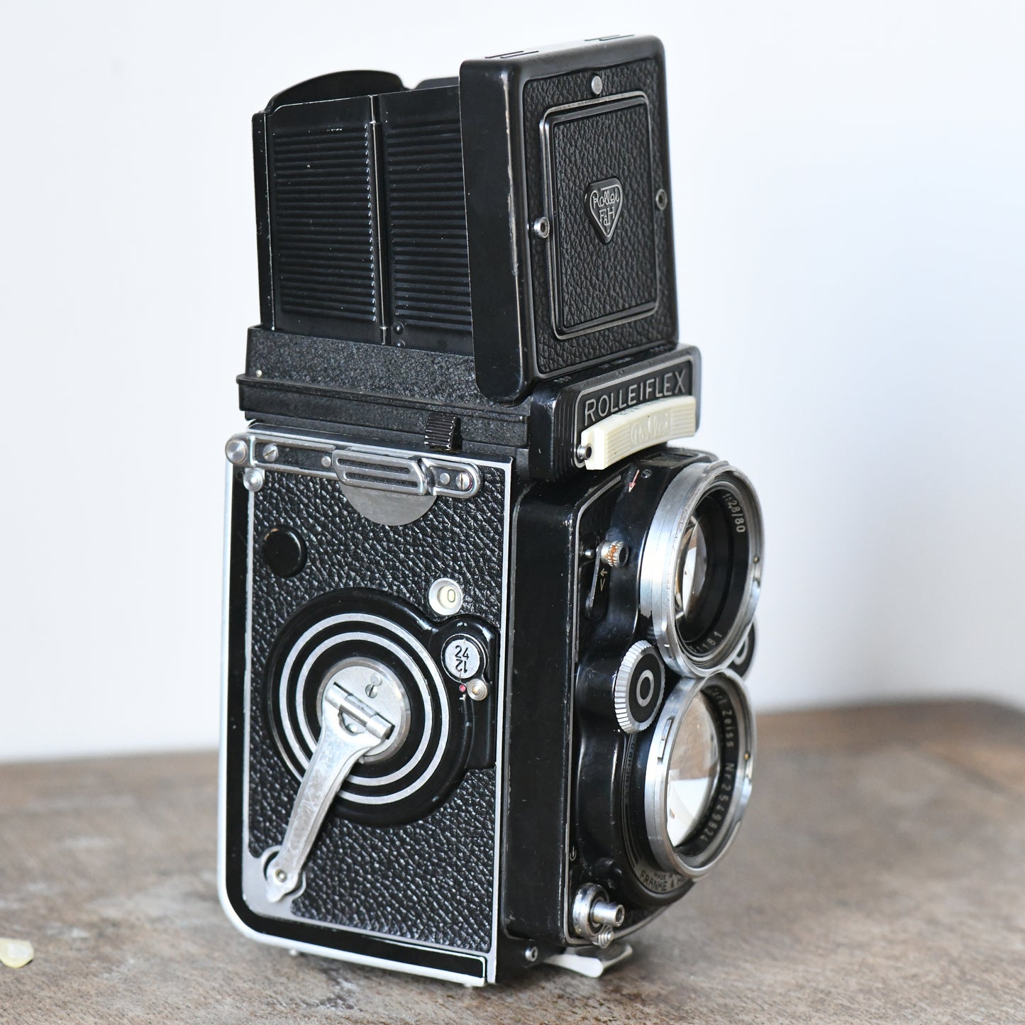Rolleiflex 2.8F Planar TLR Medium Format Camera w/ 80mm f/2.8 Zeiss Lens Rollei