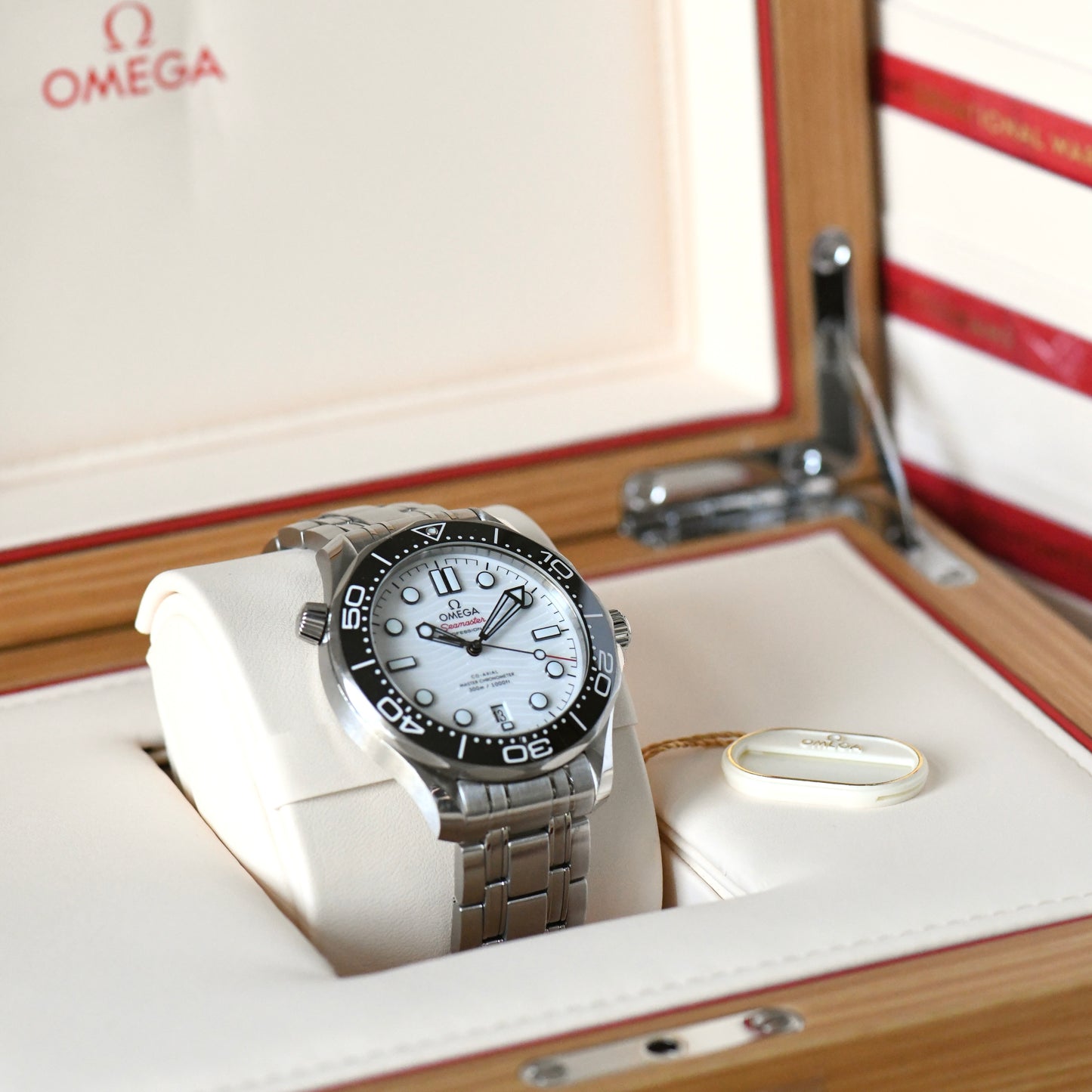 Omega Seamaster 300m Diver Master Chronometer 2023 White Dial Watch Box & Papers