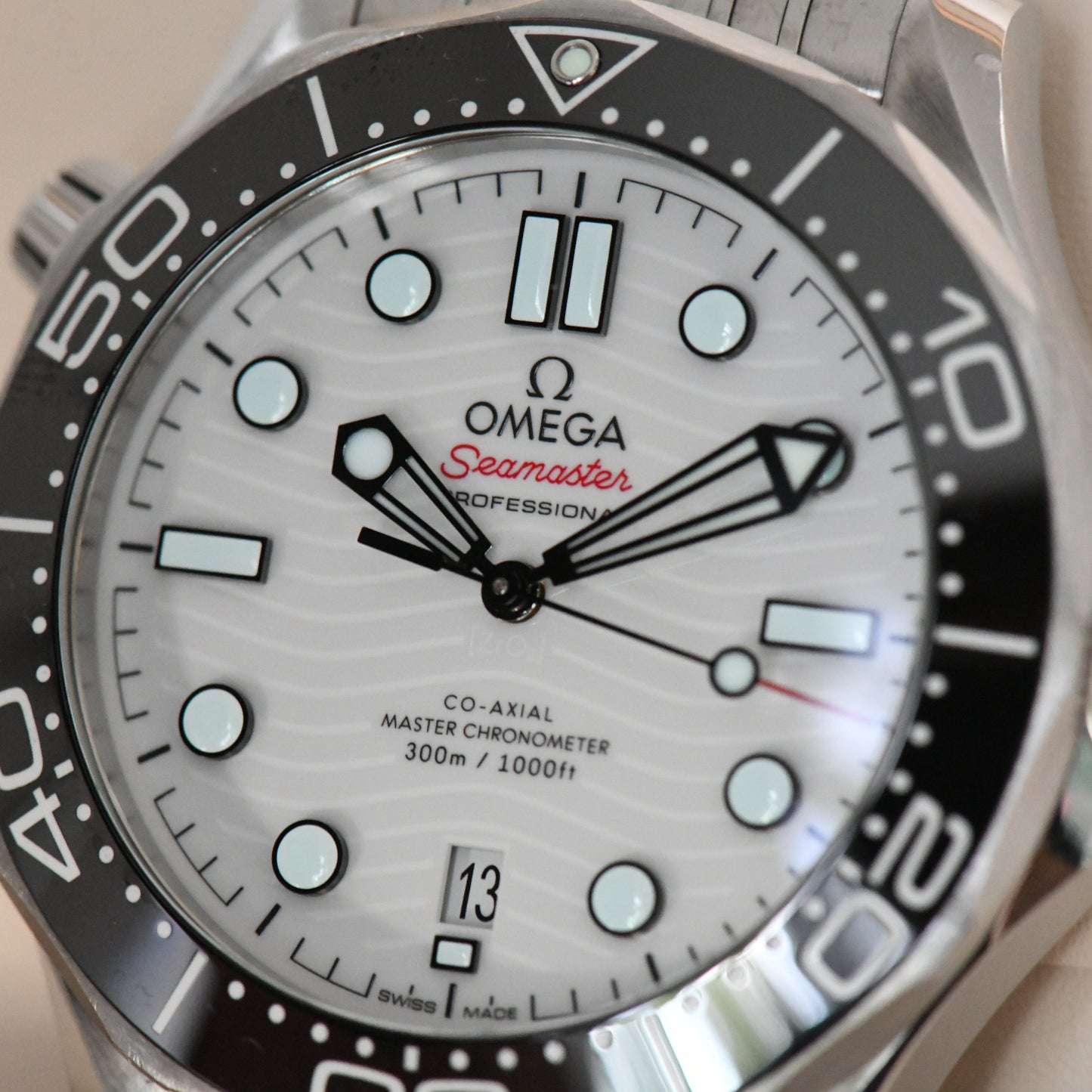 Omega Seamaster 300m Diver Master Chronometer 2023 White Dial Watch Box & Papers