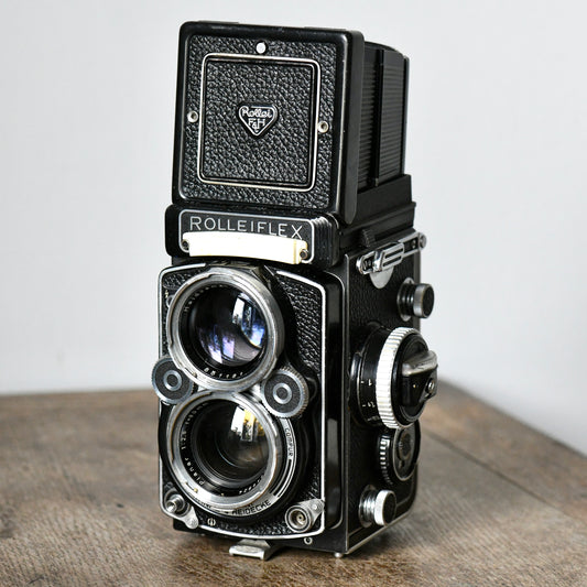 Rolleiflex 2.8F Planar TLR Medium Format Camera w/ 80mm f/2.8 Zeiss Lens Rollei
