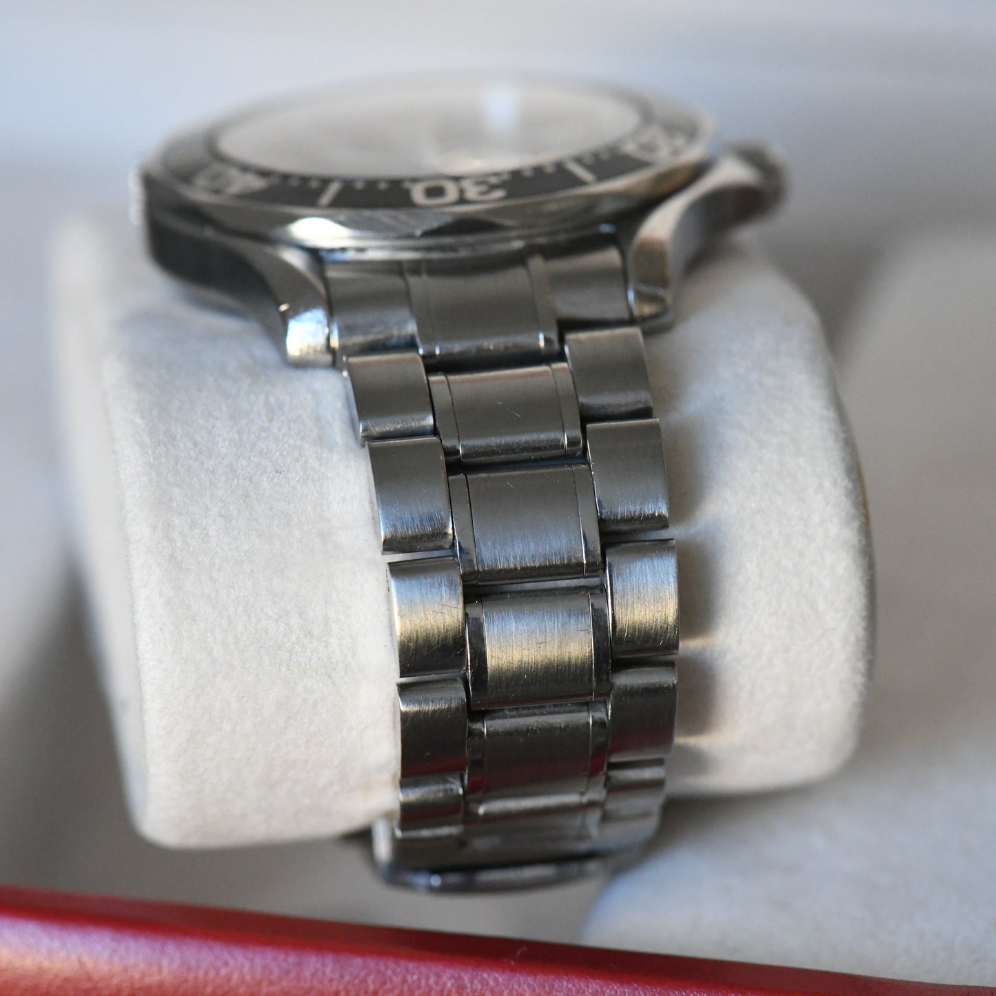 Omega Seamaster 300m 41mm Full Size Quartz Black 2264.50 Boxed