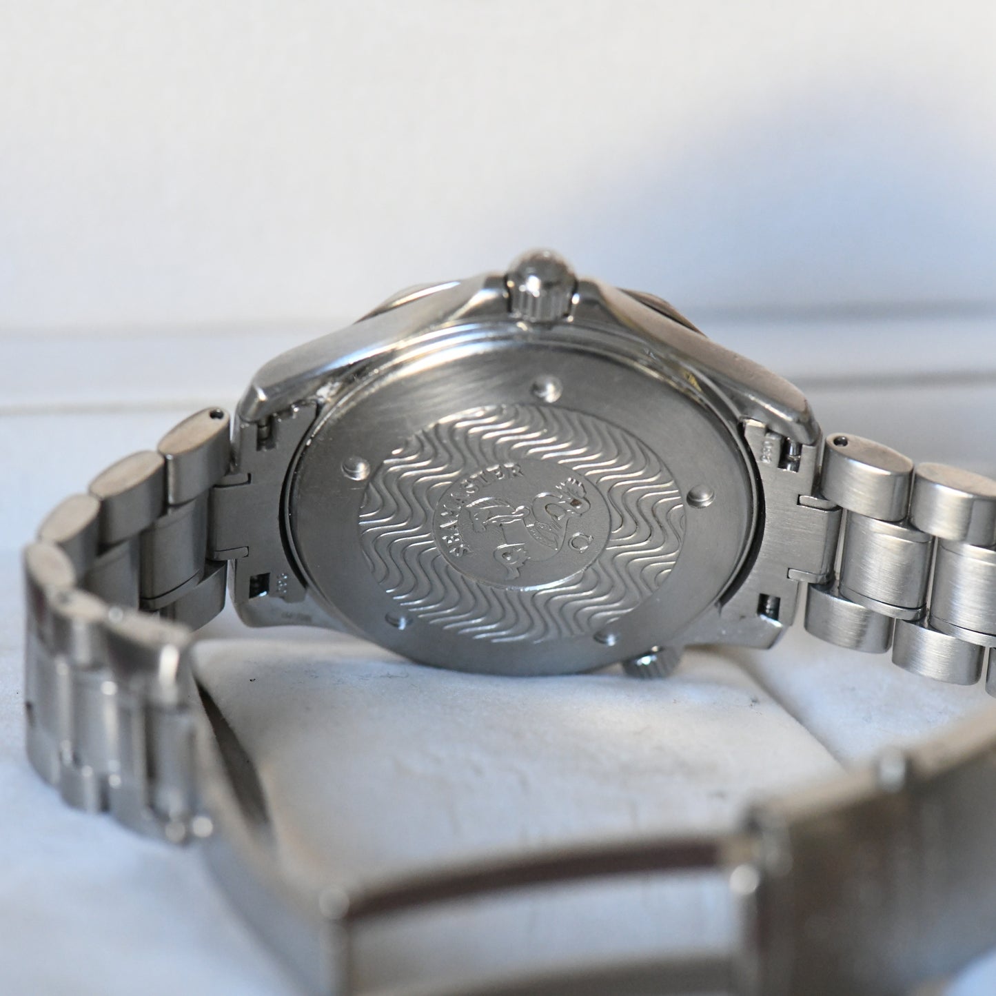 Omega Seamaster 300m 41mm Full Size Quartz Black 2264.50 Boxed