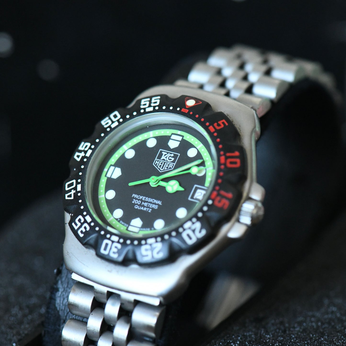 TAG Heuer Formula 1 F1 Professional 35mm Dive Watch Black & Green Dial - Boxed
