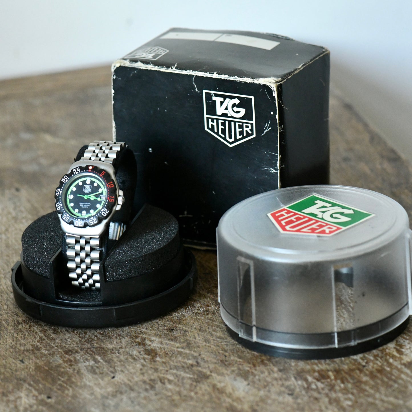TAG Heuer Formula 1 F1 Professional 35mm Dive Watch Black & Green Dial - Boxed