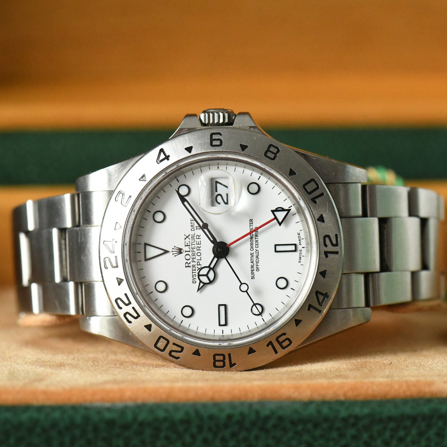 Rolex Explorer II Polar White Oyster - A Serial 2000 - 16570 - Boxed & Papers