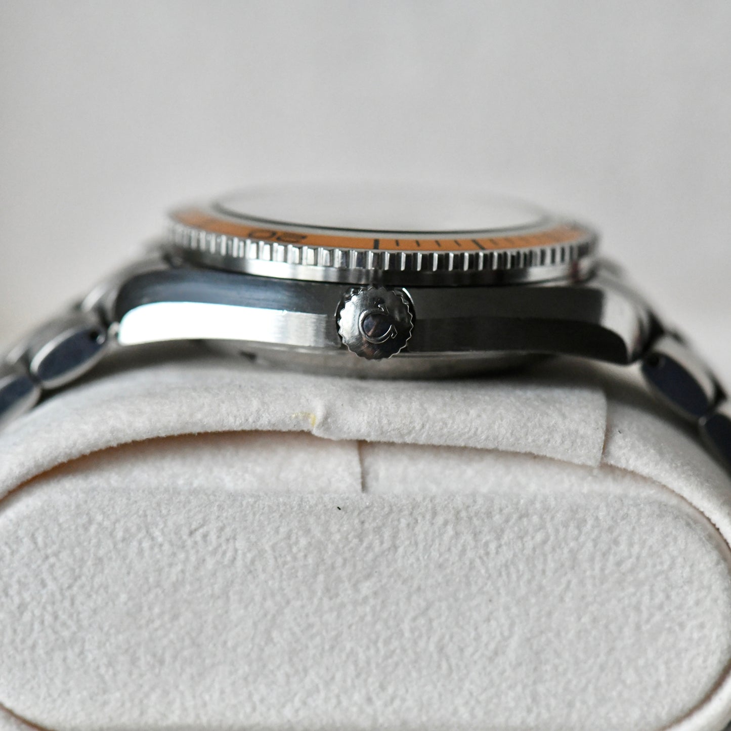 Omega Seamaster Planet Ocean 600m Co-Axial 42mm Full Set Box & Papers