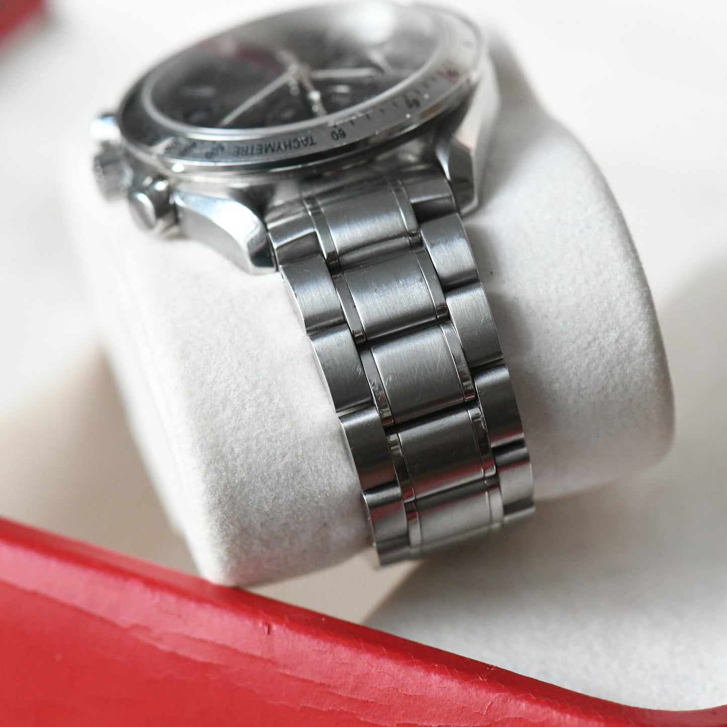 Omega Speedmaster Date Black Dial 1999 Chronograph Watch 3513.50 Boxed & Papers