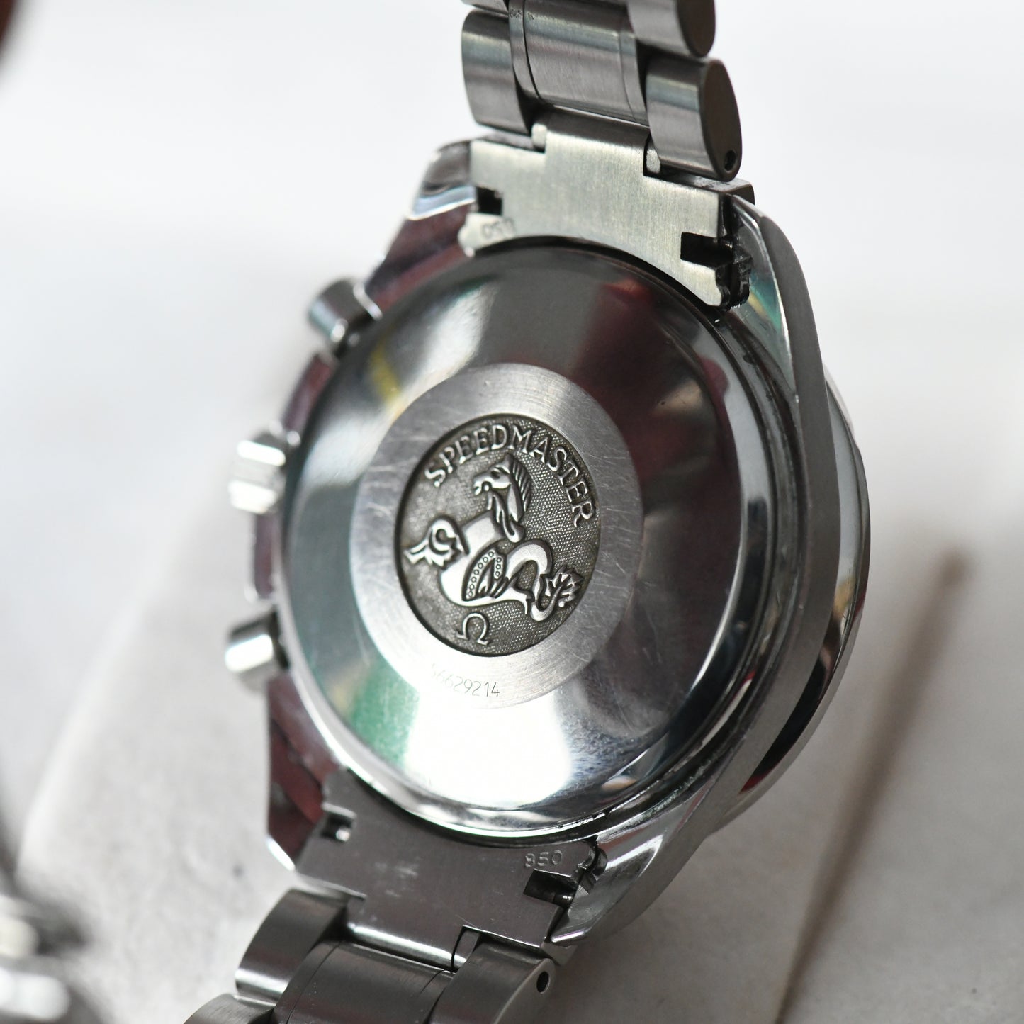 Omega Speedmaster Date Black Dial 1999 Chronograph Watch 3513.50 Boxed & Papers