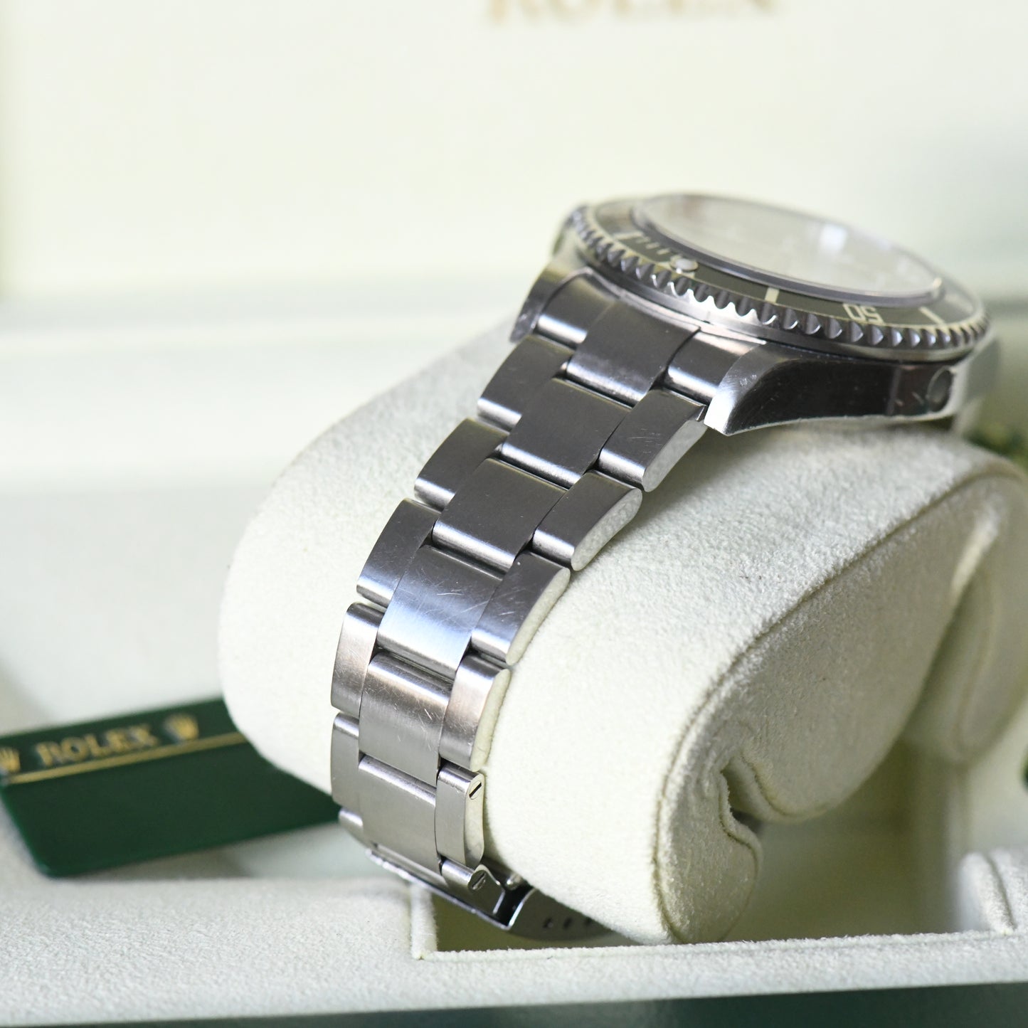 Rolex Sea-Dweller 4000 16600 Oyster Perpetual 2004 Dive Watch Boxed Set
