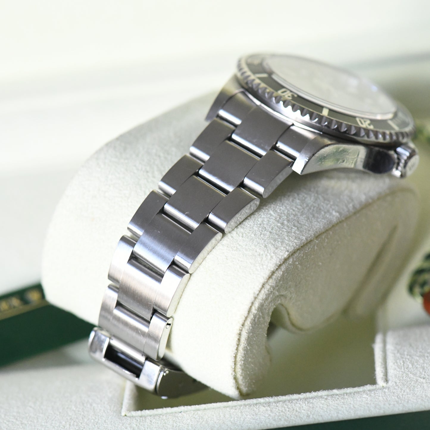 Rolex Sea-Dweller 4000 16600 Oyster Perpetual 2004 Dive Watch Boxed Set