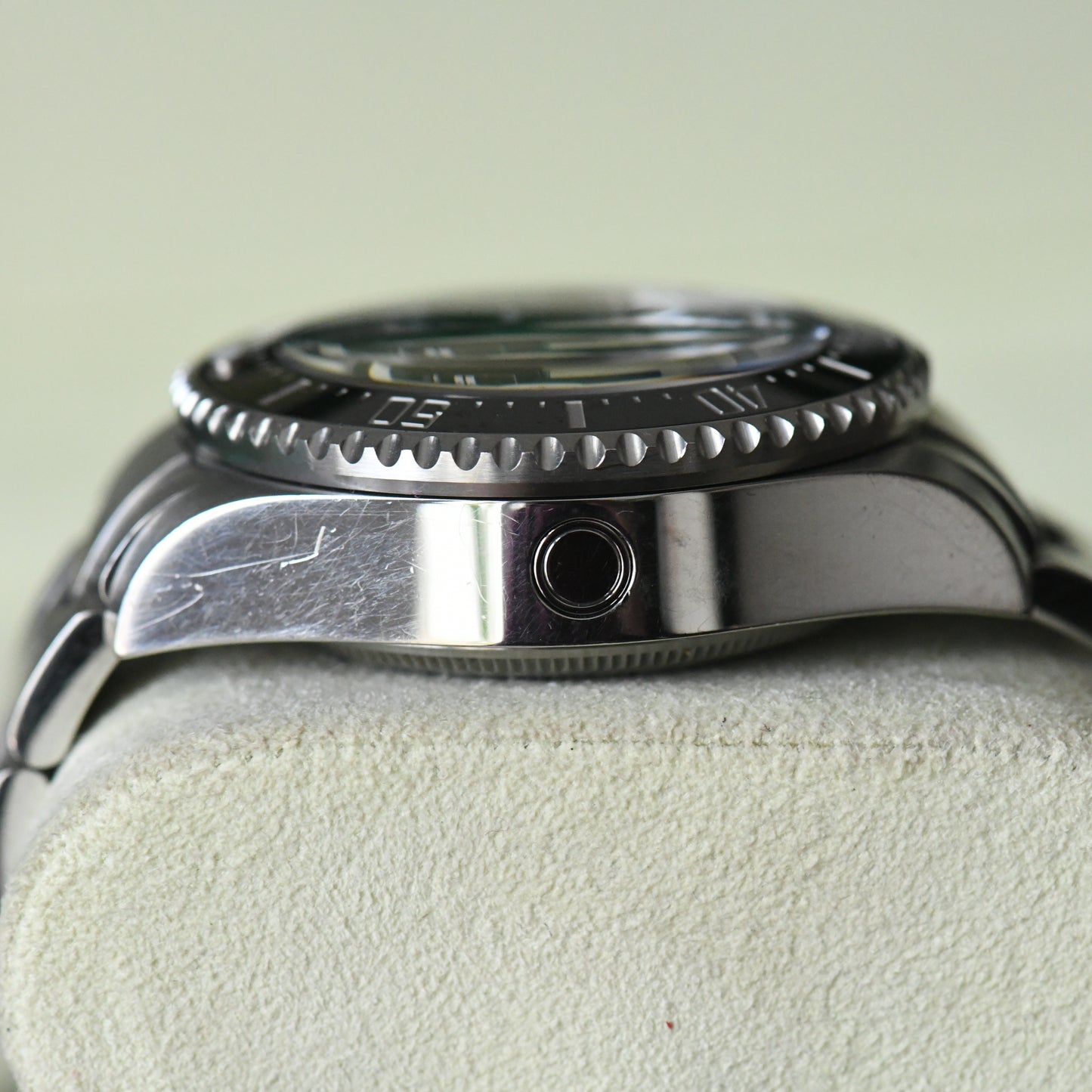 Rolex Sea-Dweller Deepsea 116660 2011 - Rolex Serviced 2024 - Full Box & Papers