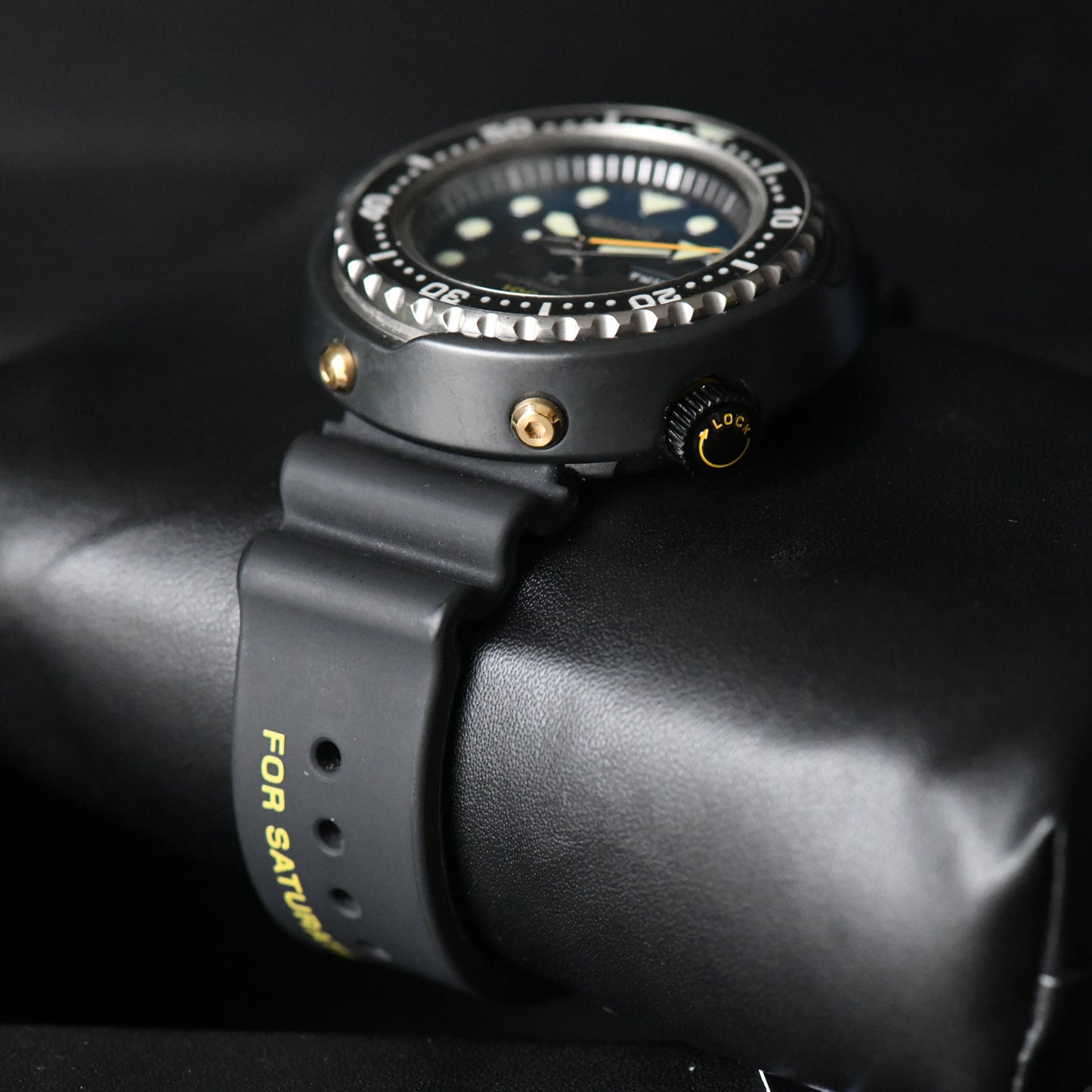 Seiko Tuna 1000m Limited Edition 35th Anniversary SBBN051 S23635J1 Box & Papers