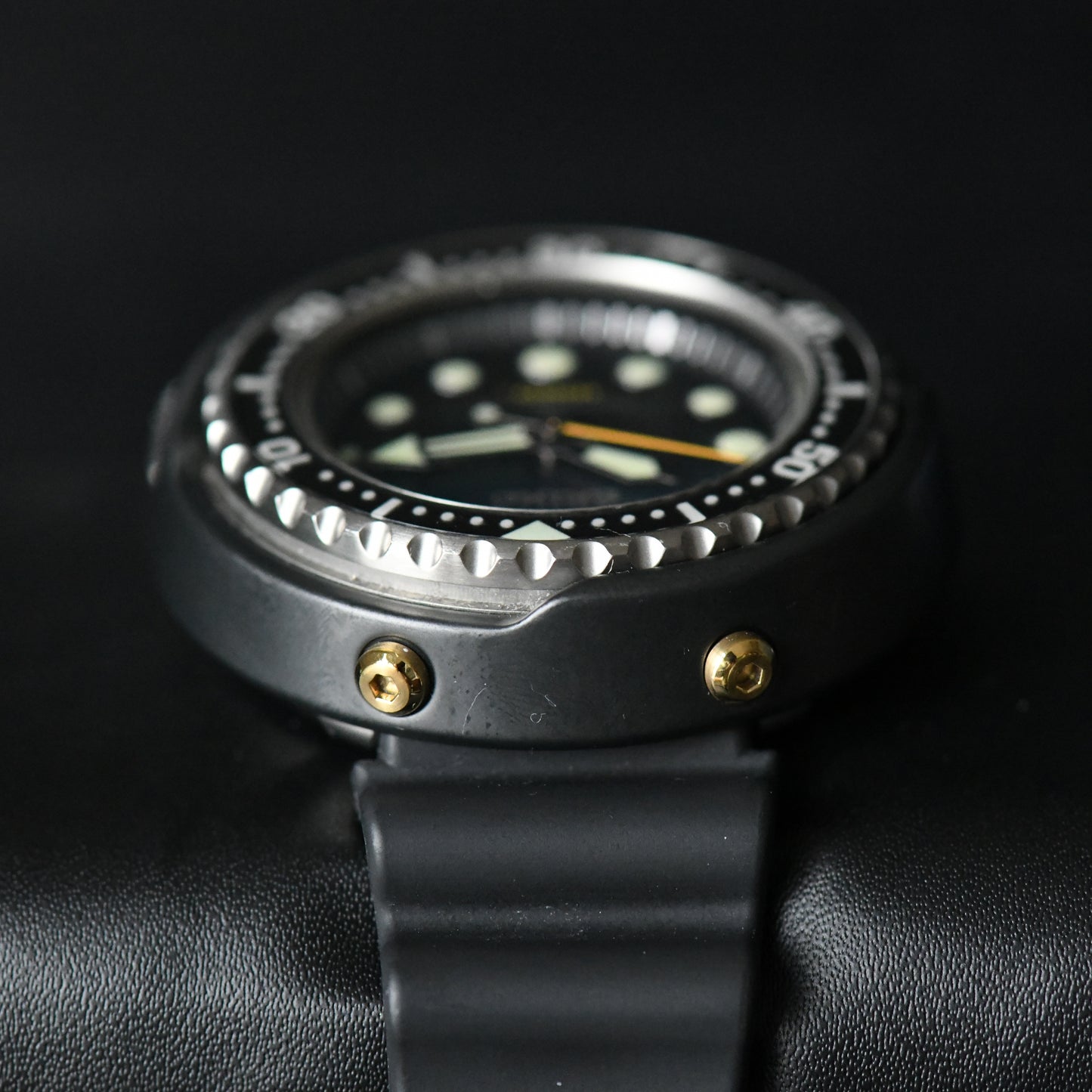 Seiko Tuna 1000m Limited Edition 35th Anniversary SBBN051 S23635J1 Box & Papers