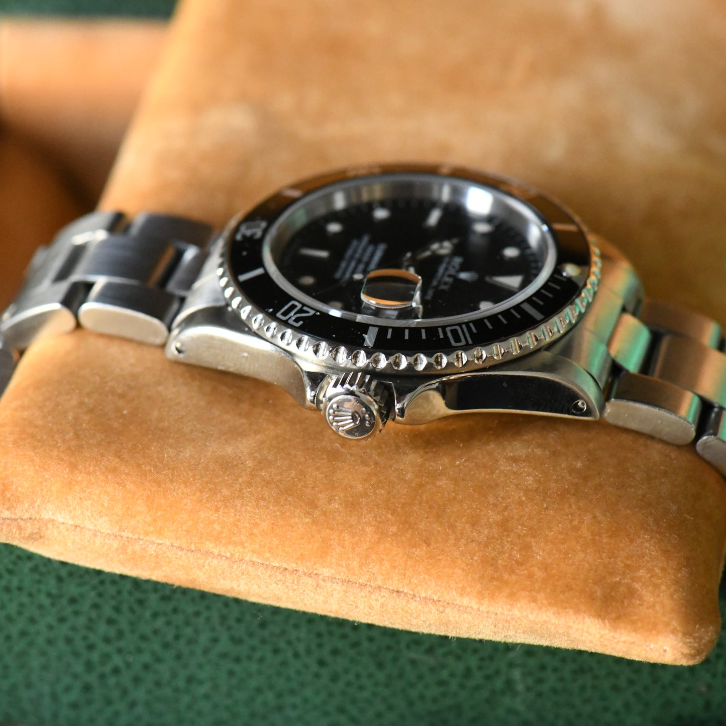 Rolex Submariner Date 16610 Oyster Perpetual 1994 S Serial Dive Watch Boxed Set