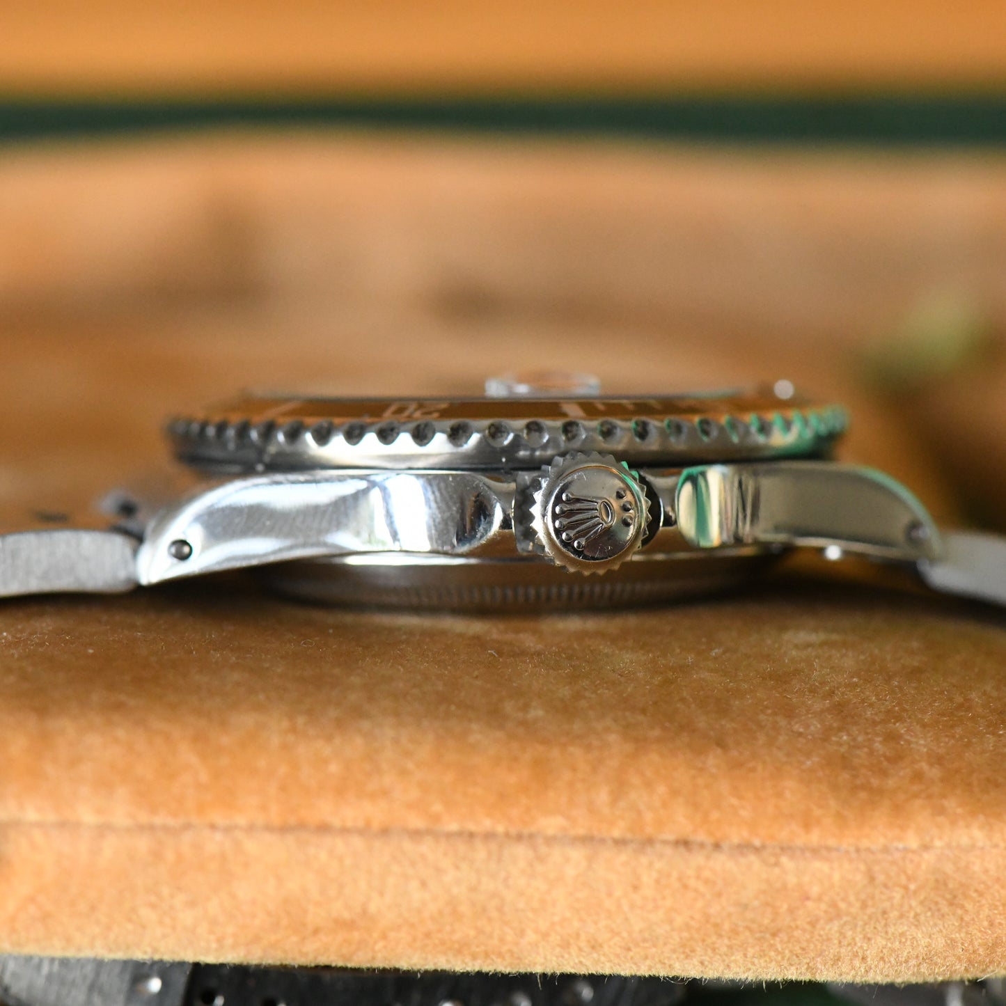 Rolex Submariner Date 16610 Oyster Perpetual 1994 S Serial Dive Watch Boxed Set