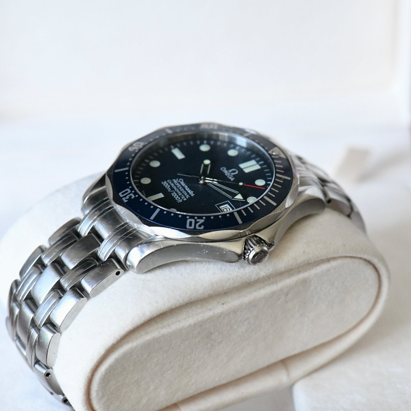 Omega Seamaster 300m Professional Blue Full Size Auto 41mm Watch 2531.80 - Boxed