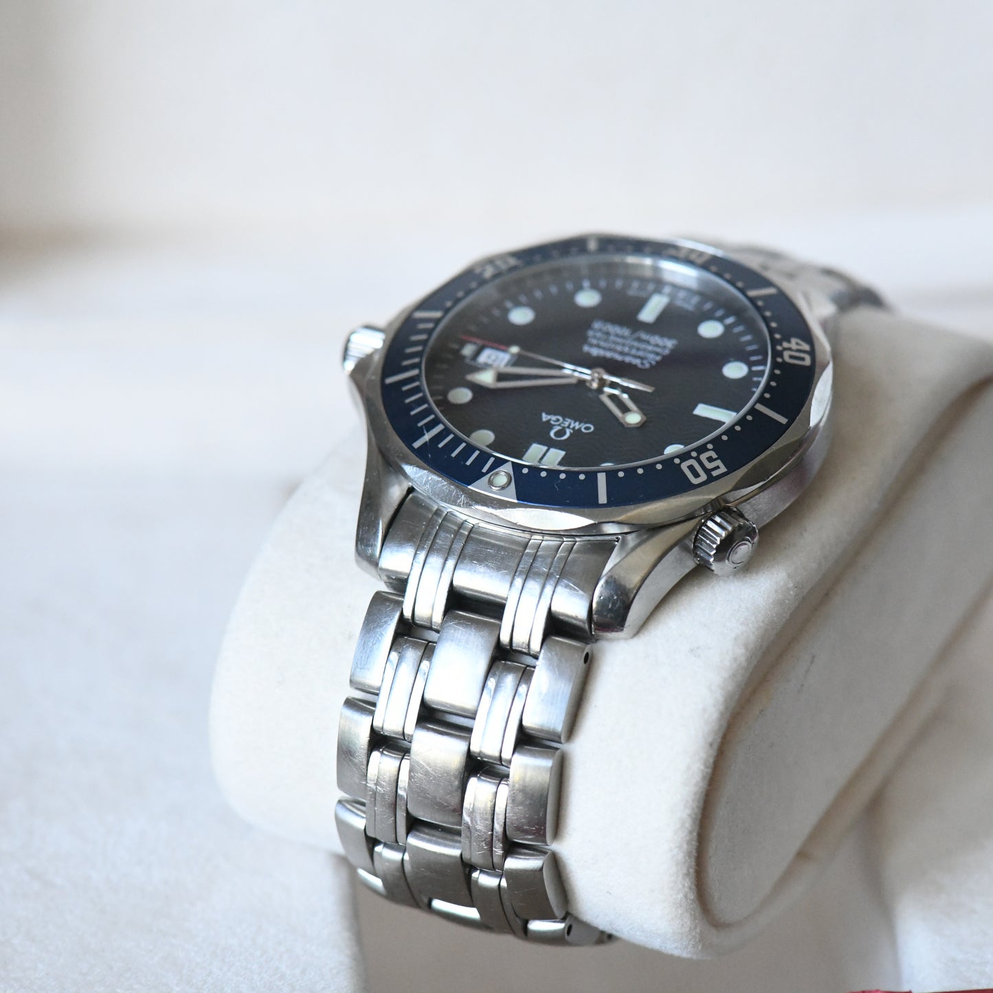 Omega Seamaster 300m Professional Blue Full Size Auto 41mm Watch 2531.80 - Boxed