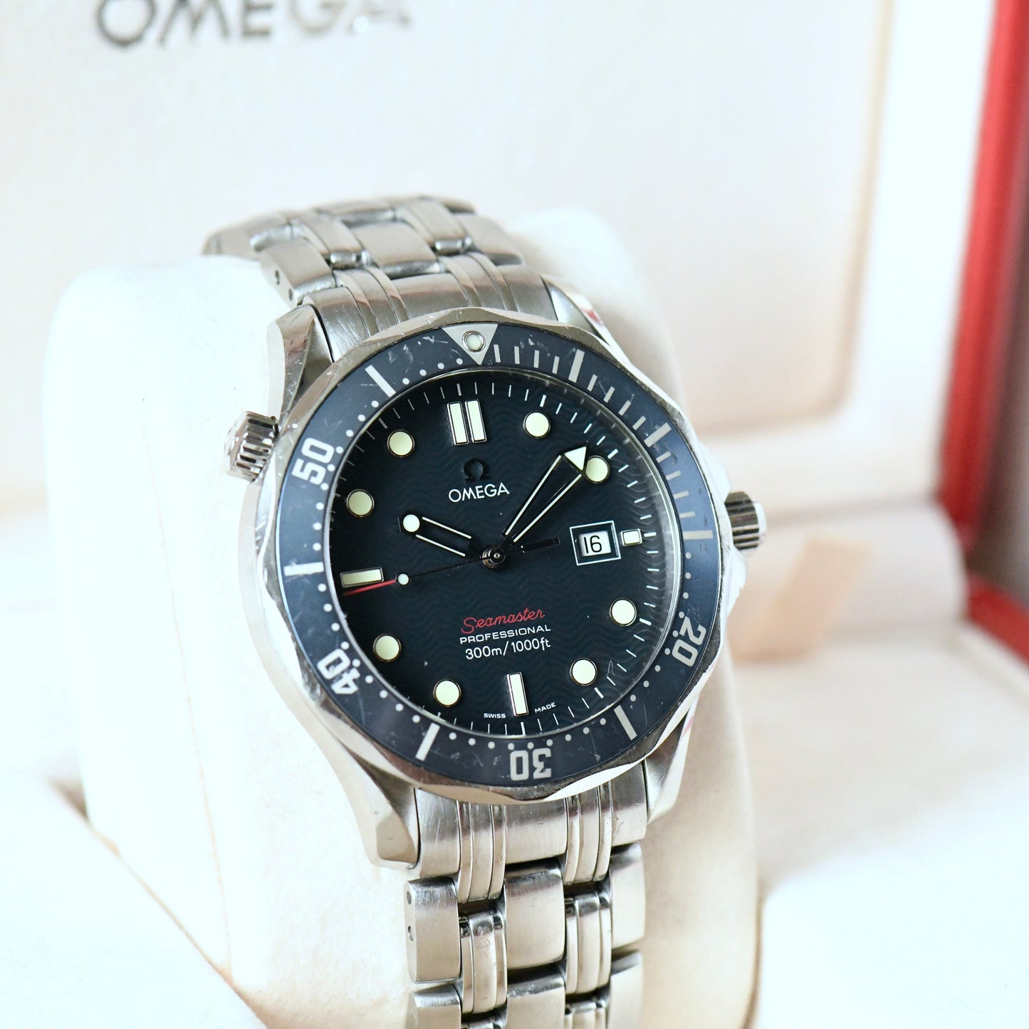 Omega Seamaster 300m Pro Blue Quartz Full Size 41mm Dive Watch - 2221.80 - Boxed