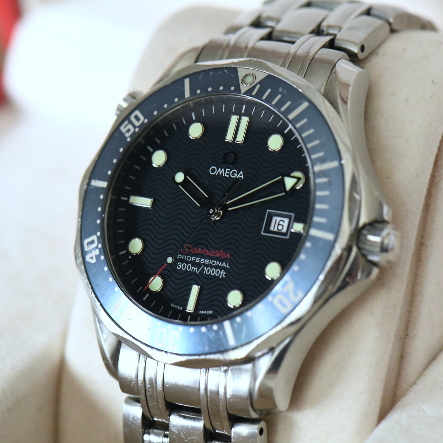 Omega Seamaster 300m Pro Blue Quartz Full Size 41mm Dive Watch - 2221.80 - Boxed