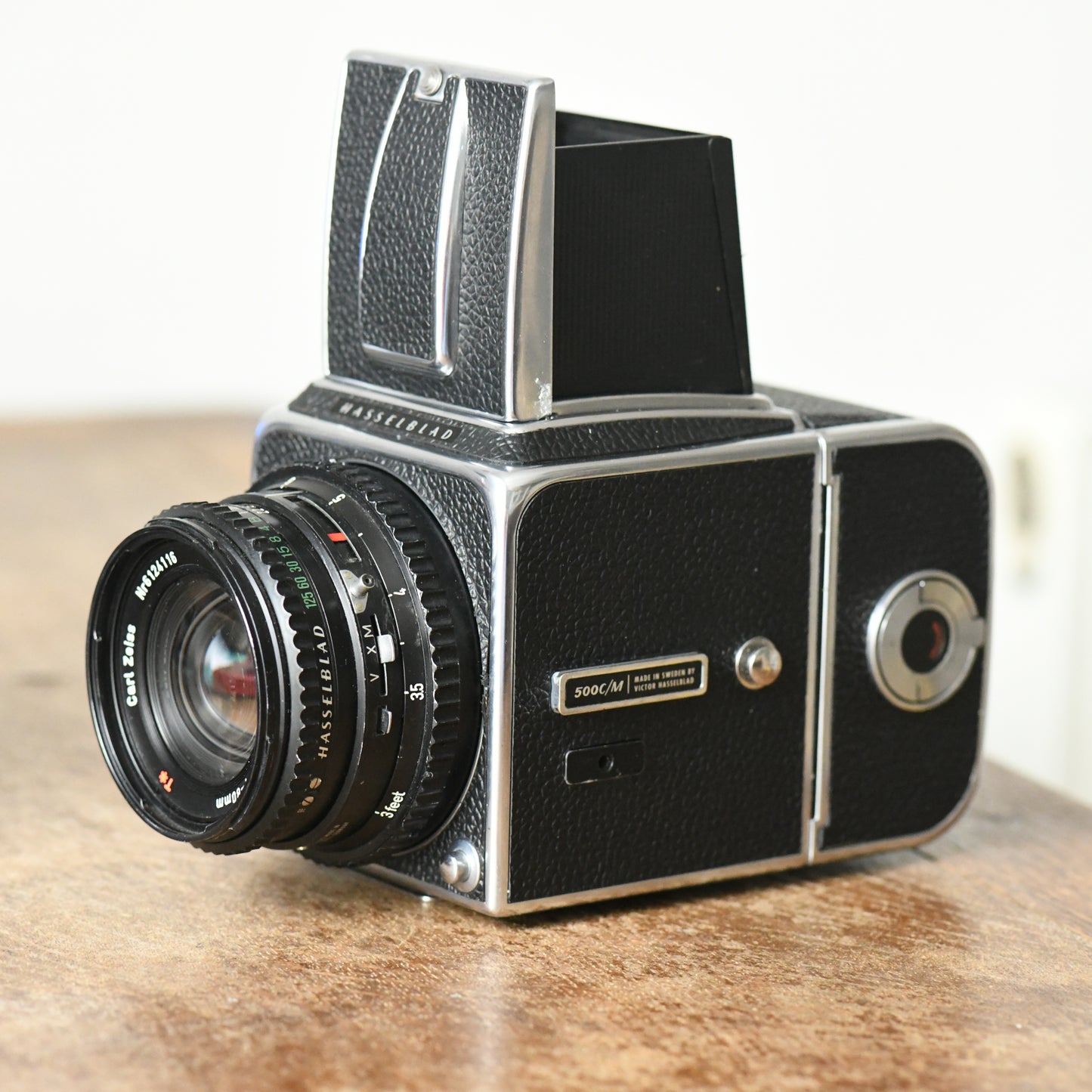Hasselblad 500C/M 6x6 Medium Format Complete Camera 80mm F2.8, WLF & 120 RFH Kit