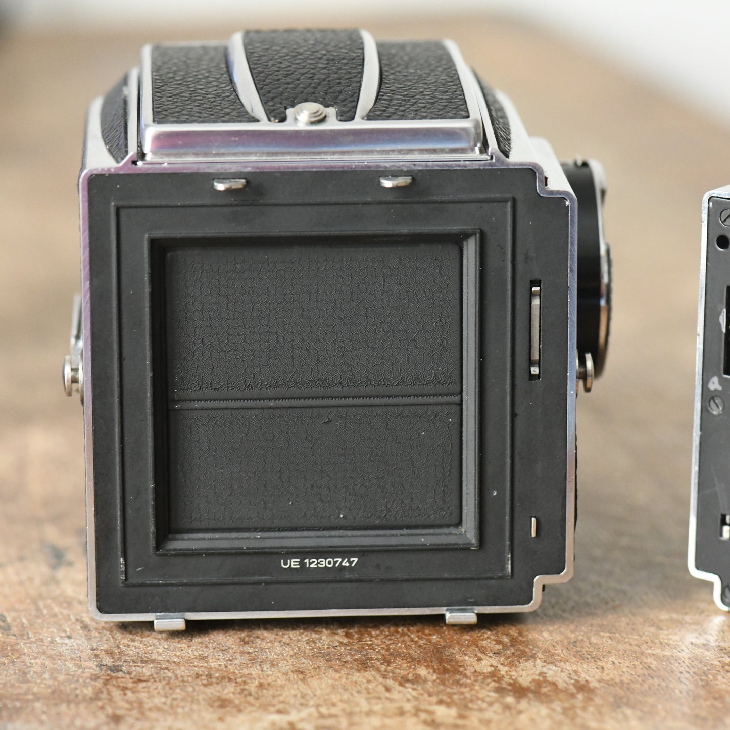 Hasselblad 500C/M 6x6 Medium Format Complete Camera 80mm F2.8, WLF & 120 RFH Kit
