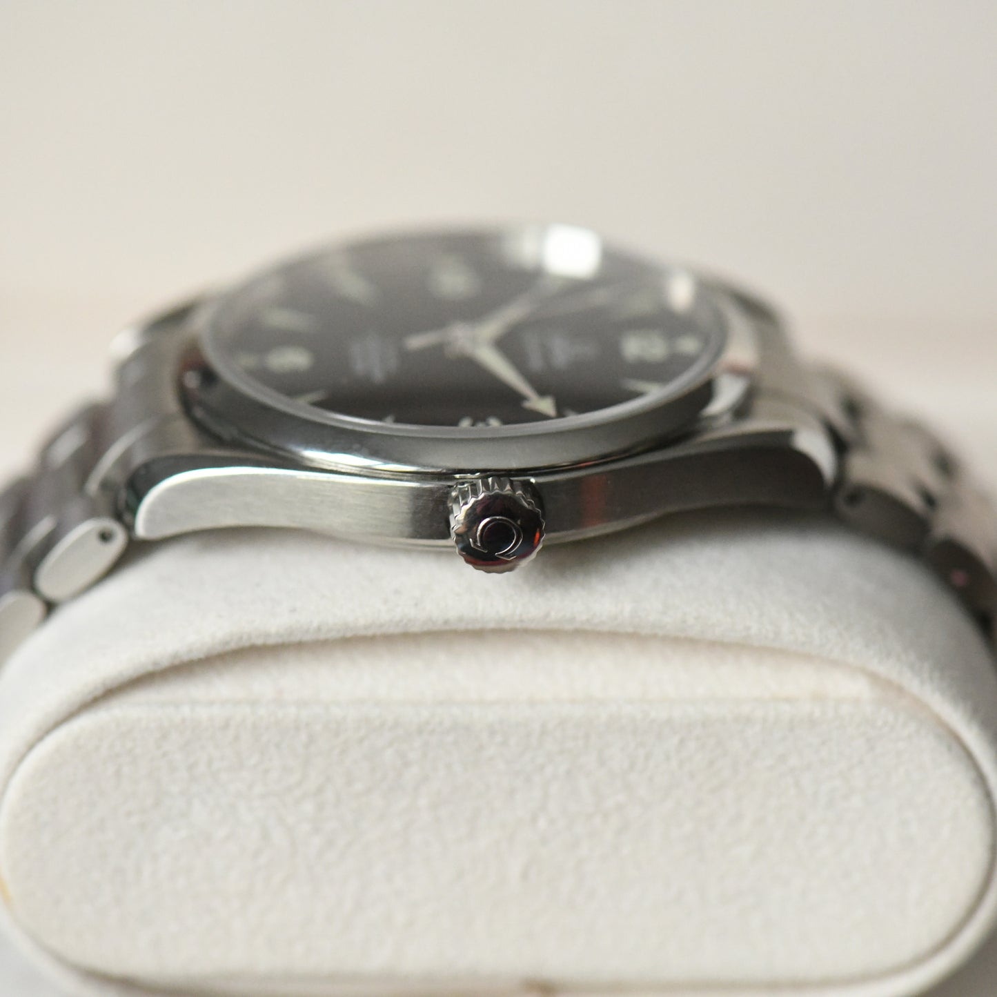 Omega Railmaster Seamaster 41mm Automatic Watch 2502.52 Full Set - Box & Papers