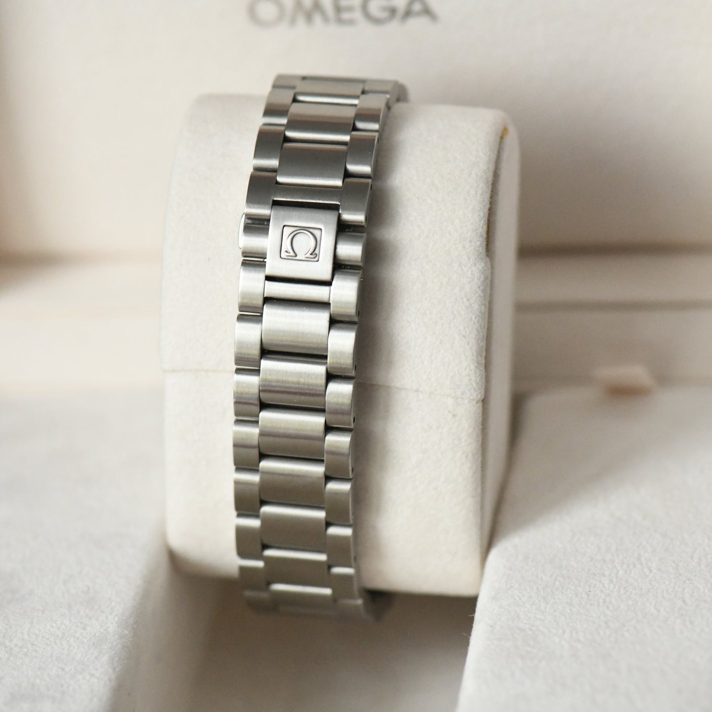 Omega Railmaster Seamaster 41mm Automatic Watch 2502.52 Full Set - Box & Papers