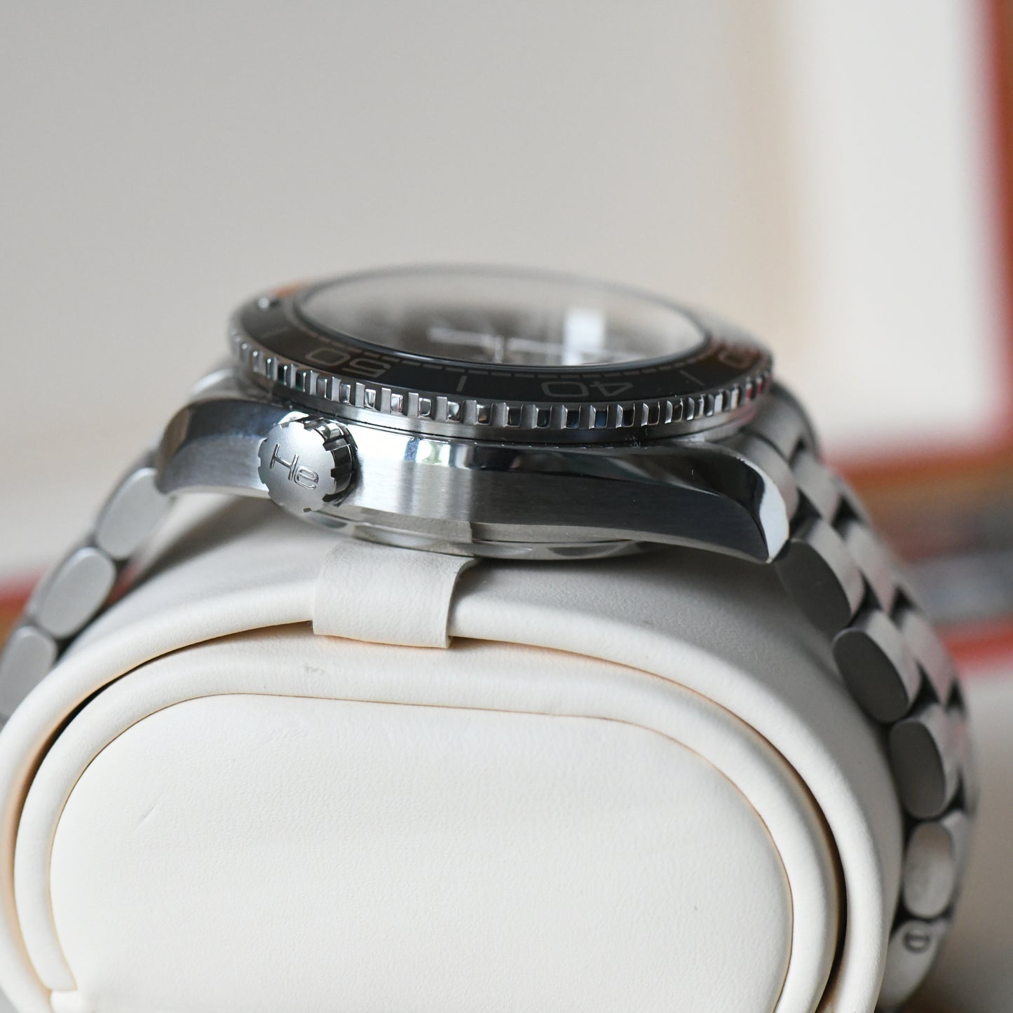 Omega Seamaster Planet Ocean Co-Axial 44mm - Omega Serviced 2025 - Box & Papers