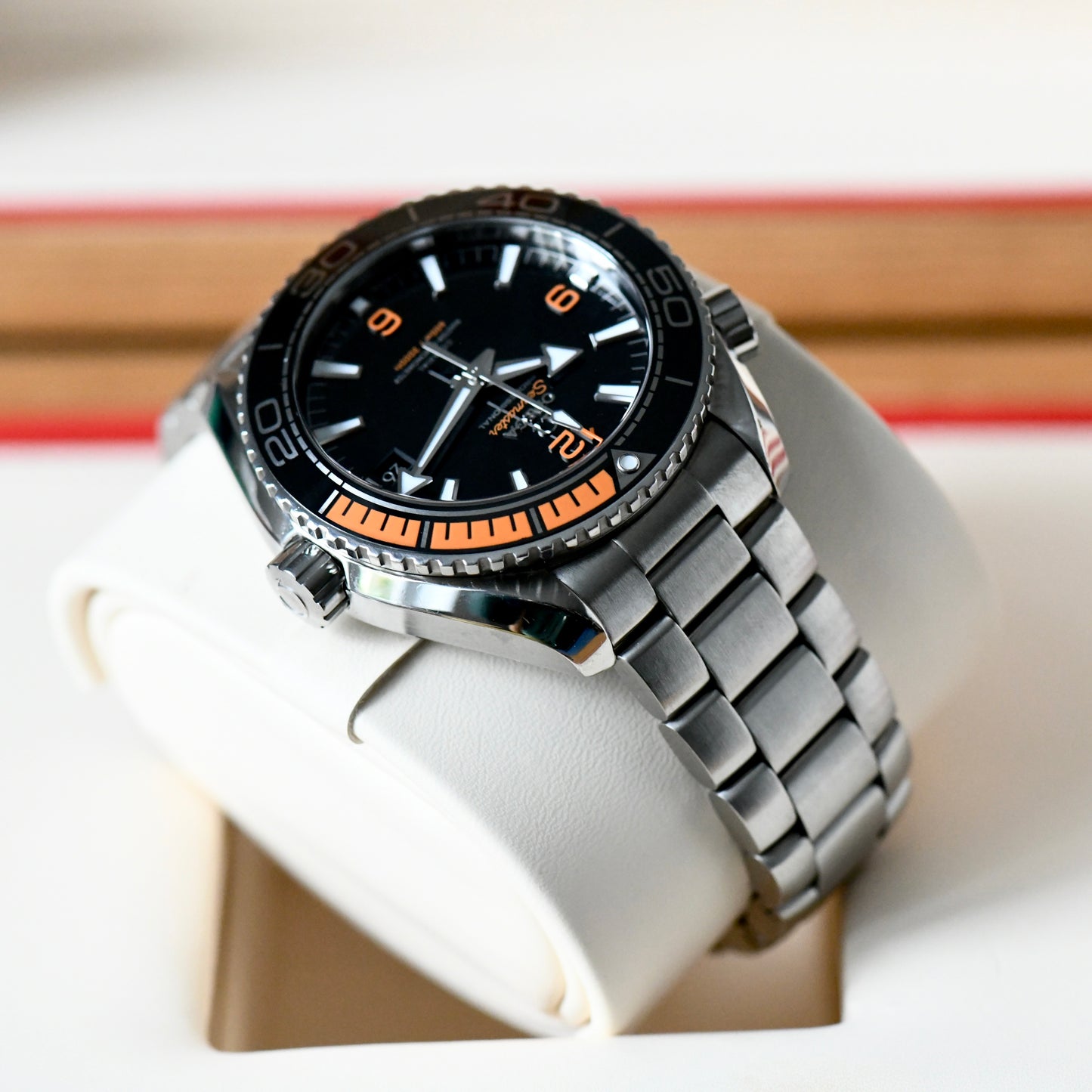 Omega Seamaster Planet Ocean Co-Axial 44mm - Omega Serviced 2025 - Box & Papers