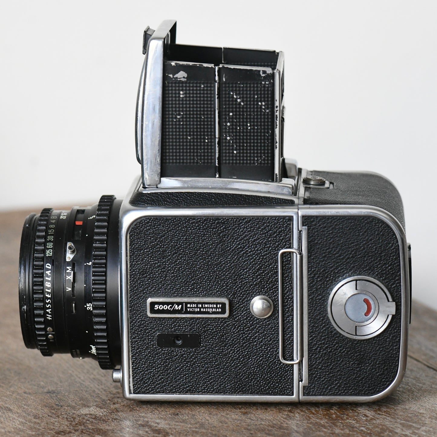 Hasselblad 500C/M 6x6 Medium Format Complete Camera 80mm F2.8, WLF & 120 RFH Kit