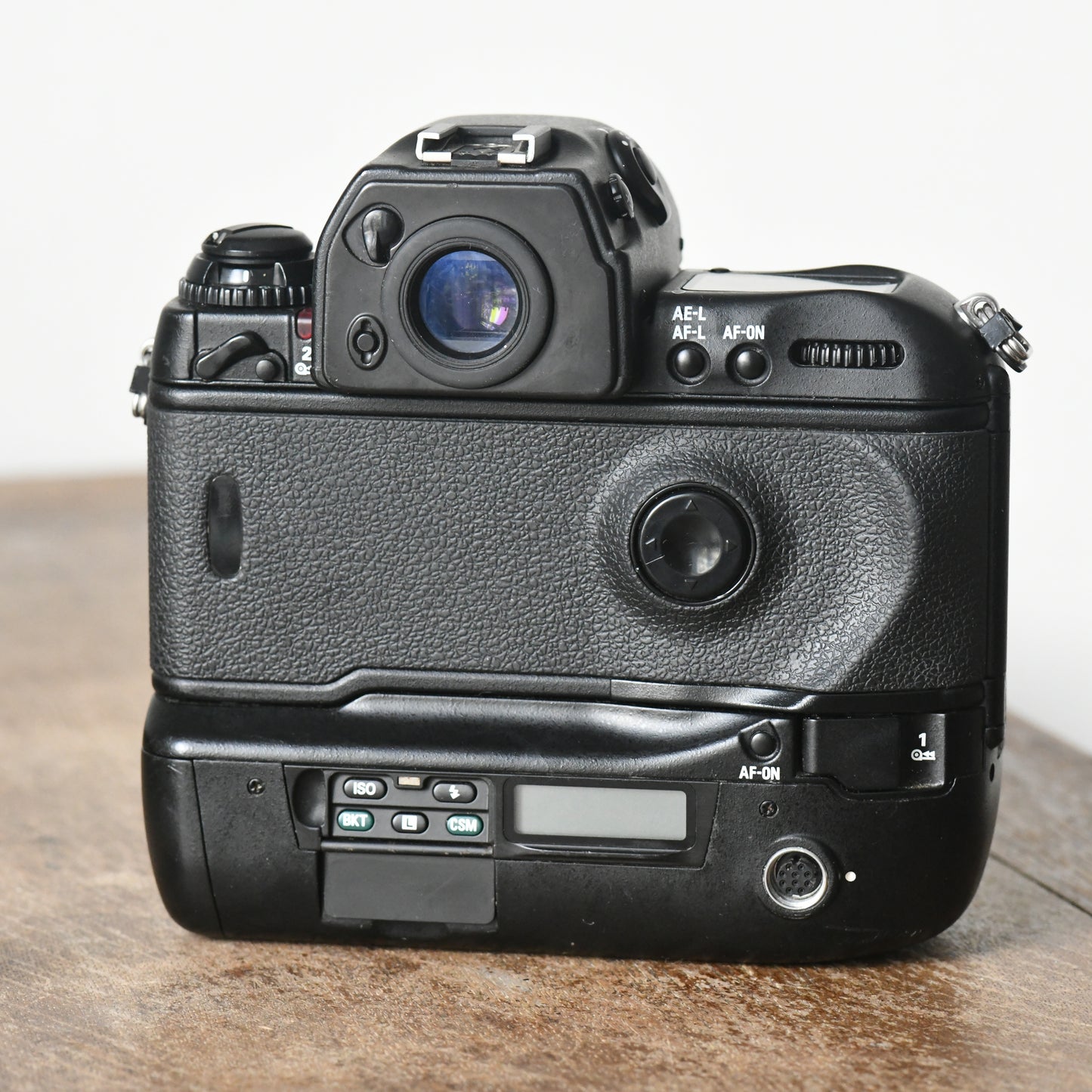 Nikon F5 Professional 35mm SLR Film Camera Body Only