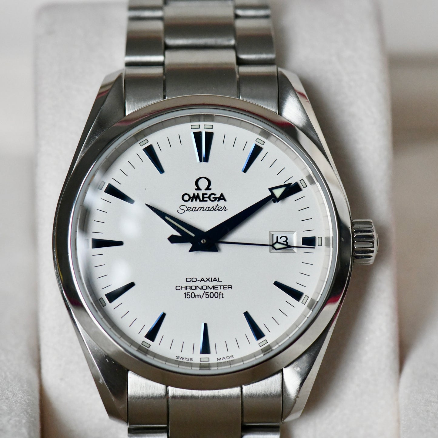 Omega Seamaster Aqua Terra White Dial Blue Hands - 2503.33 - Full Set B&P