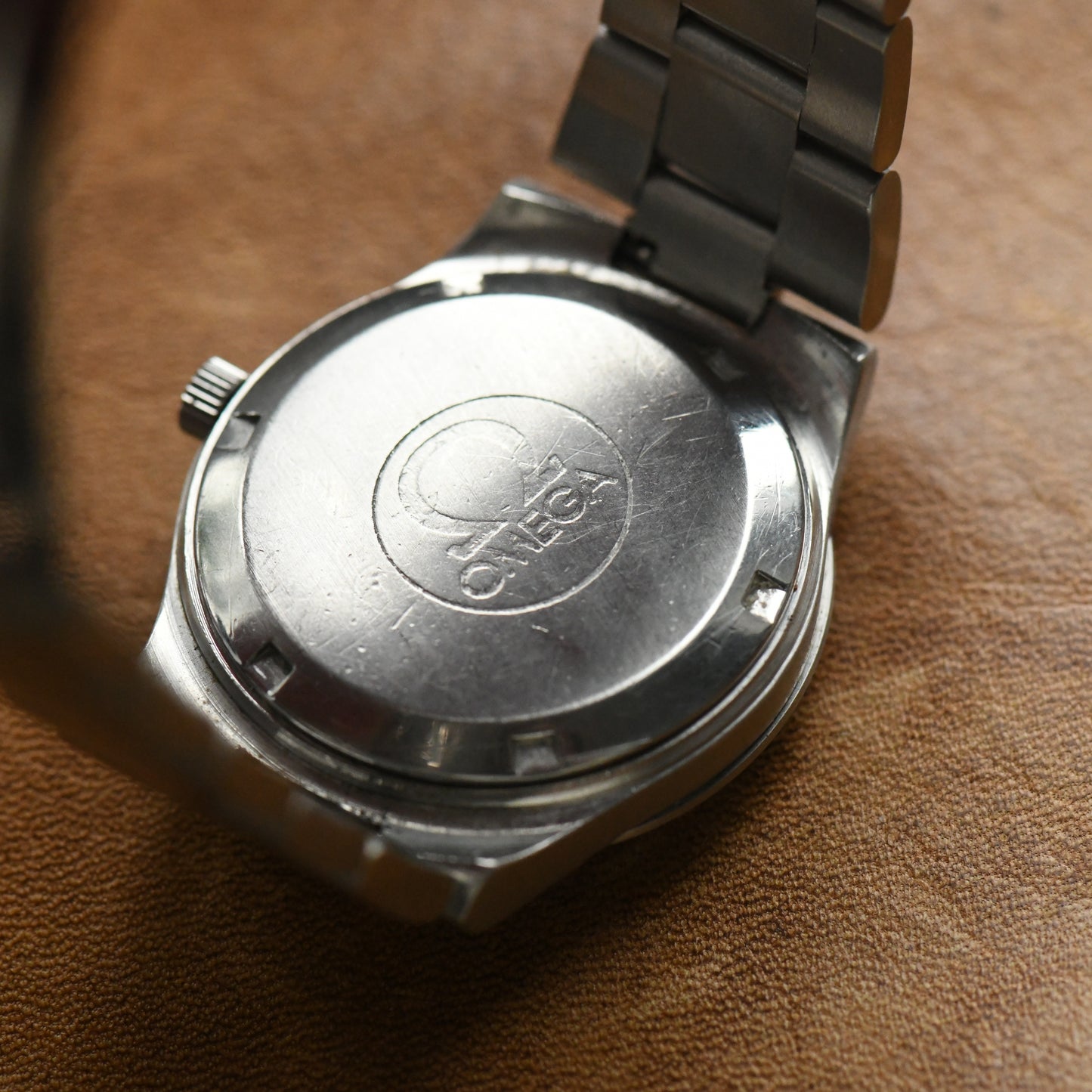 Omega Genève Automatic Day-Date Slate Grey 1973 Men's Watch 36mm Cal.1022