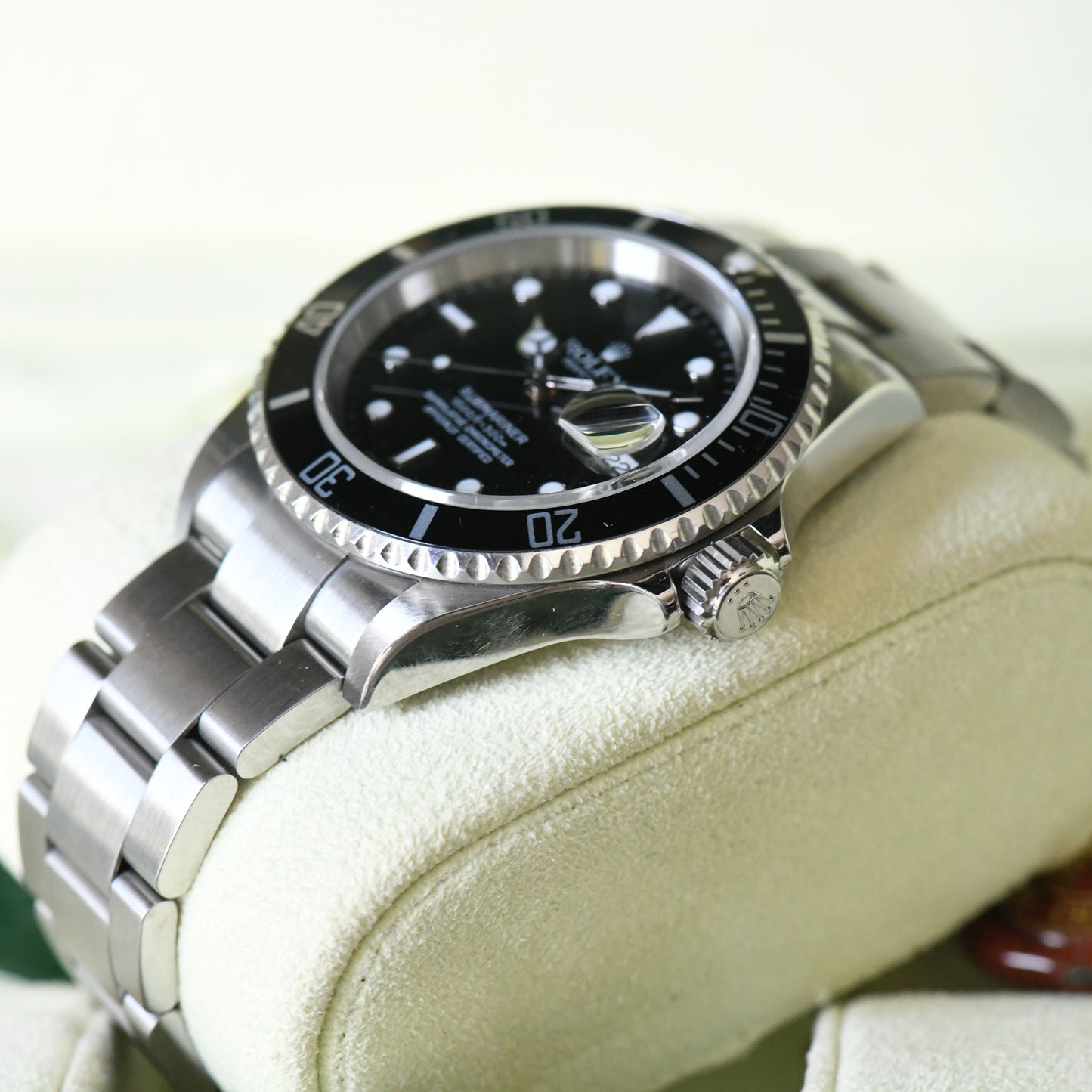 Rolex Submariner Date 16610 Oyster Perpetual 2007 Part Stickered - Full Set B&P