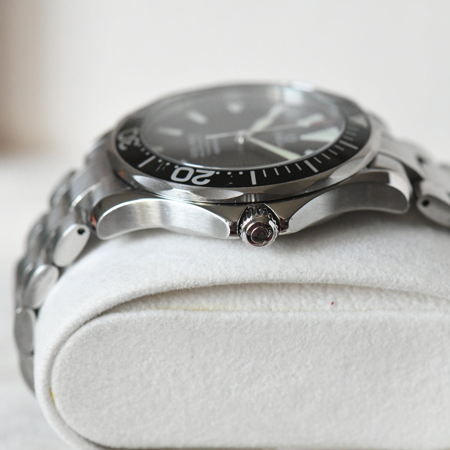 Omega Seamaster 300m 41mm Full Size Automatic 2254.50 B&P - Omega Serviced 2026