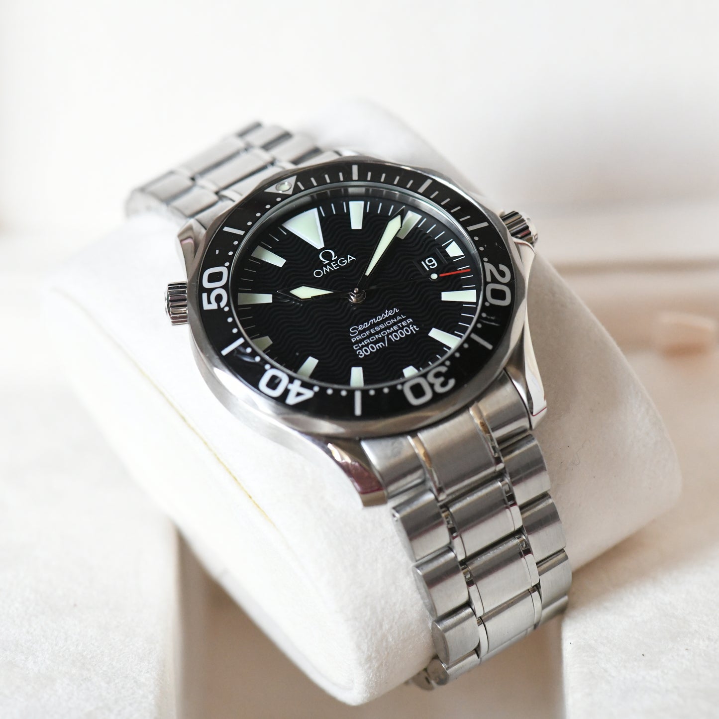 Omega Seamaster 300m 41mm Full Size Automatic 2254.50 B&P - Omega Serviced 2026