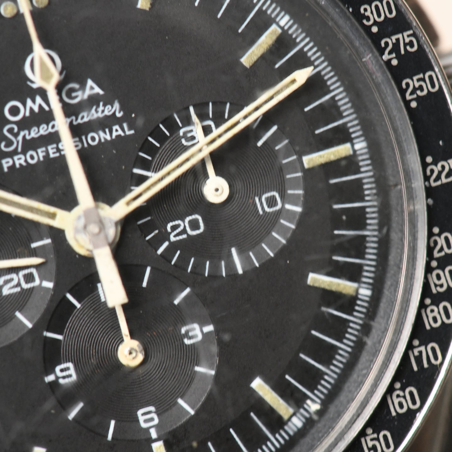 Omega Speedmaster Professional 145.022-76 1976 Vintage Moonwatch Boxed Cal.861