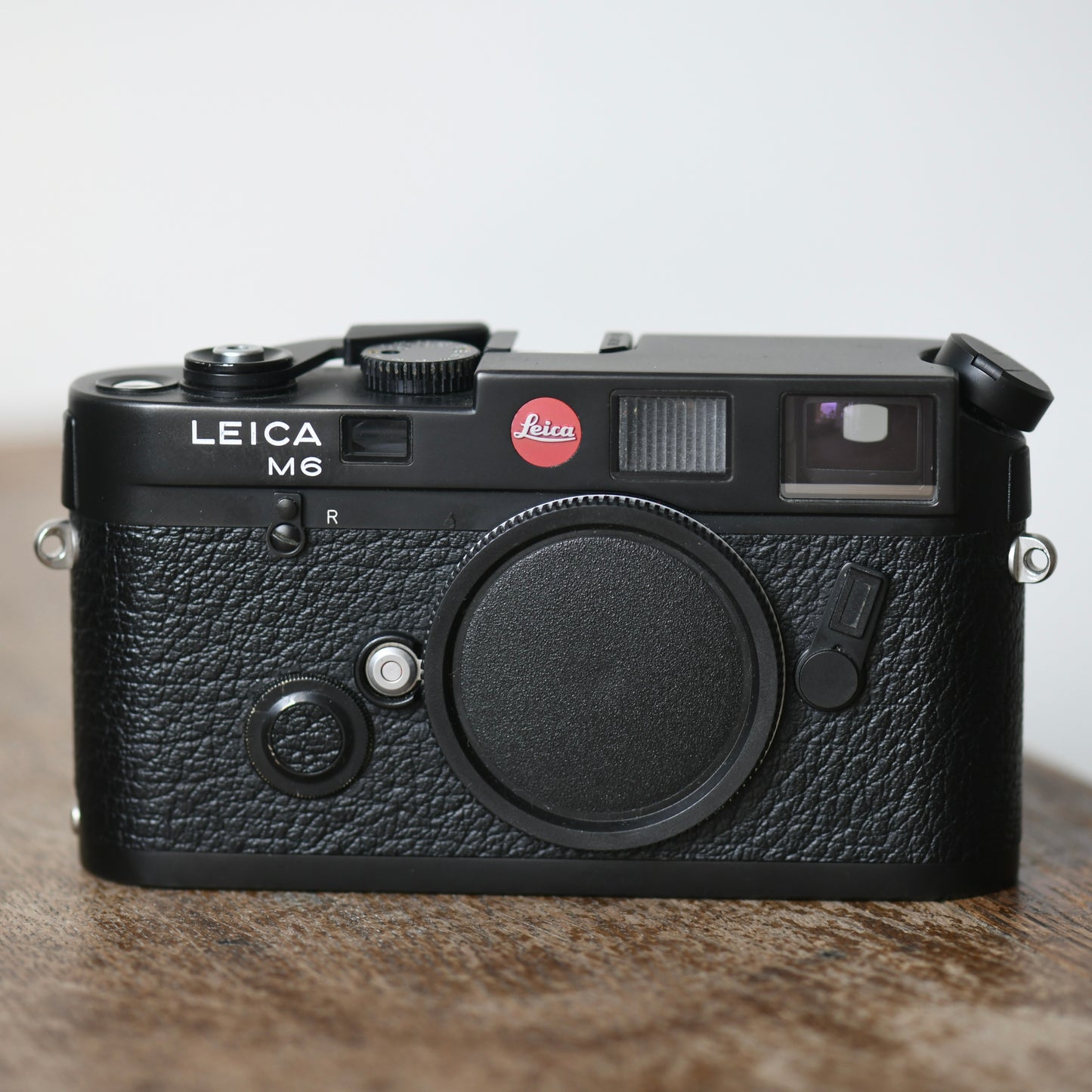 Leica M6 Classic 35mm Rangefinder Film Camera Body Only Black