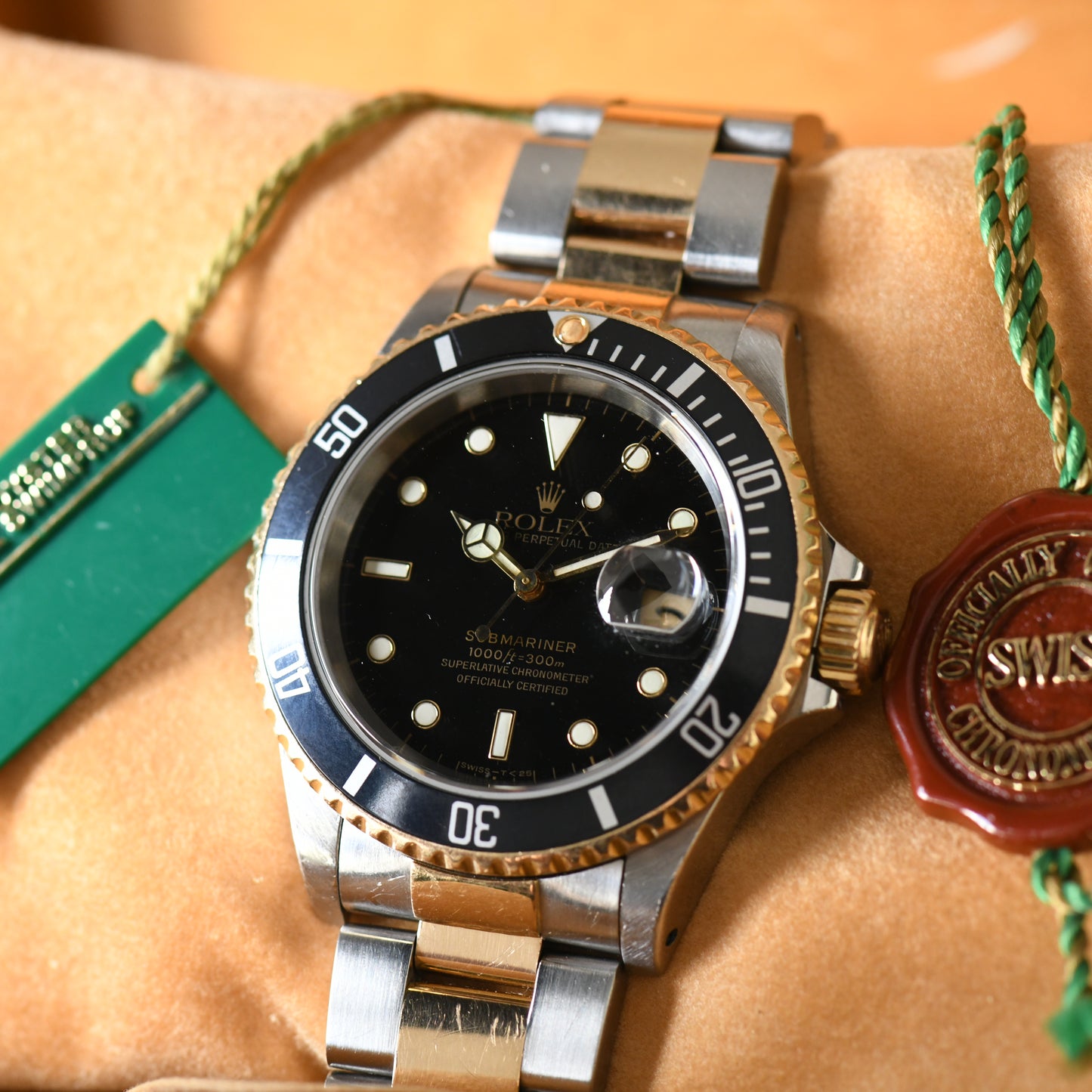Rolex Submariner Date 16613 Bi Metal 18K Gold & Steel 1997 Box & Papers Full Set