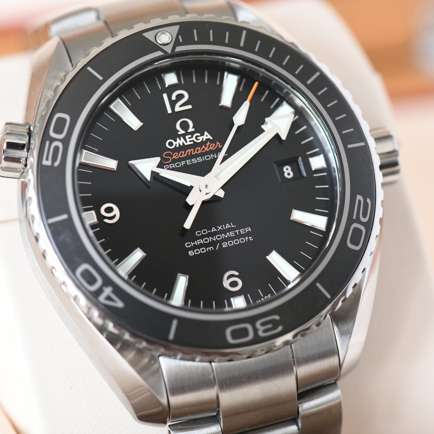 Omega Seamaster Planet Ocean 600m 45.5mm Co-Axial 8500 Dive Watch Boxed & Papers