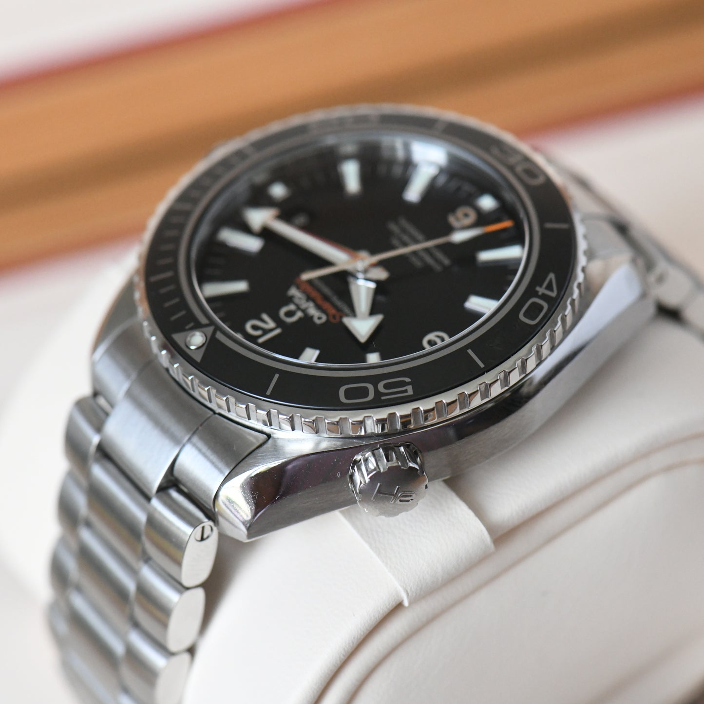 Omega Seamaster Planet Ocean 600m 45.5mm Co-Axial 8500 Dive Watch Boxed & Papers