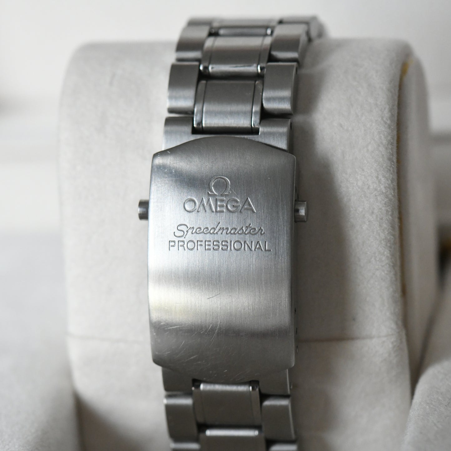 Omega Speedmaster Professional Moonwatch Hesalite Sandwich 3572.50 Box & Papers