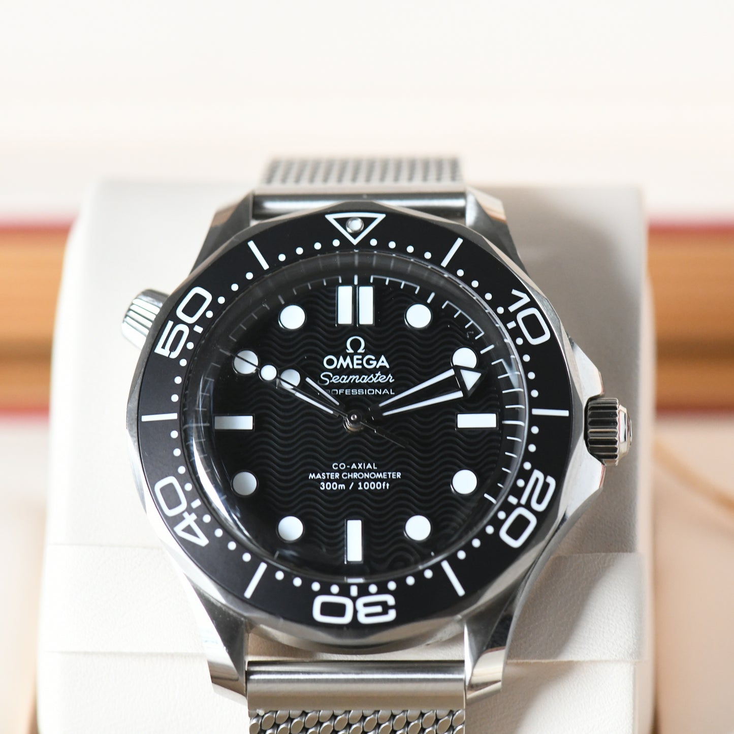 Omega Seamaster 300m Pro Black Wave Dial No Date 2024 Mesh Bracelet Box & Papers